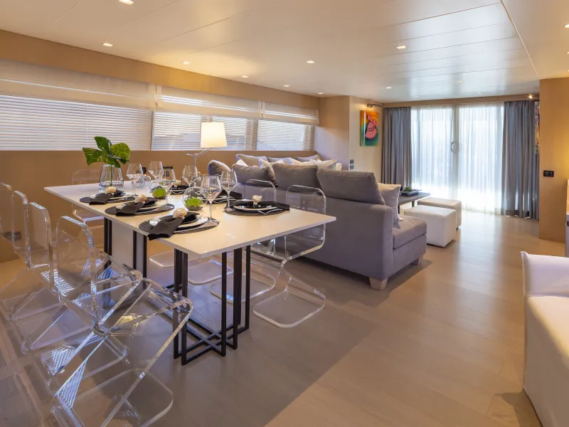 Admiral 101 SUMMER FUN — yacht photo 88