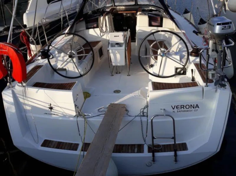 Sun Odyssey 389 Verona — фотография яхты 2