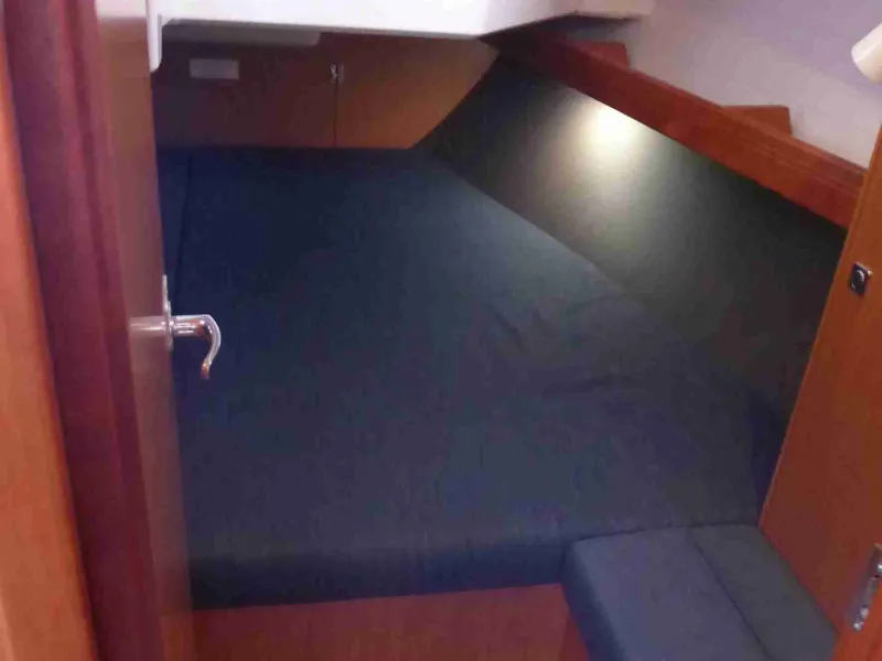 Bavaria Cruiser 37 Blue Passion — jahtikuva 2