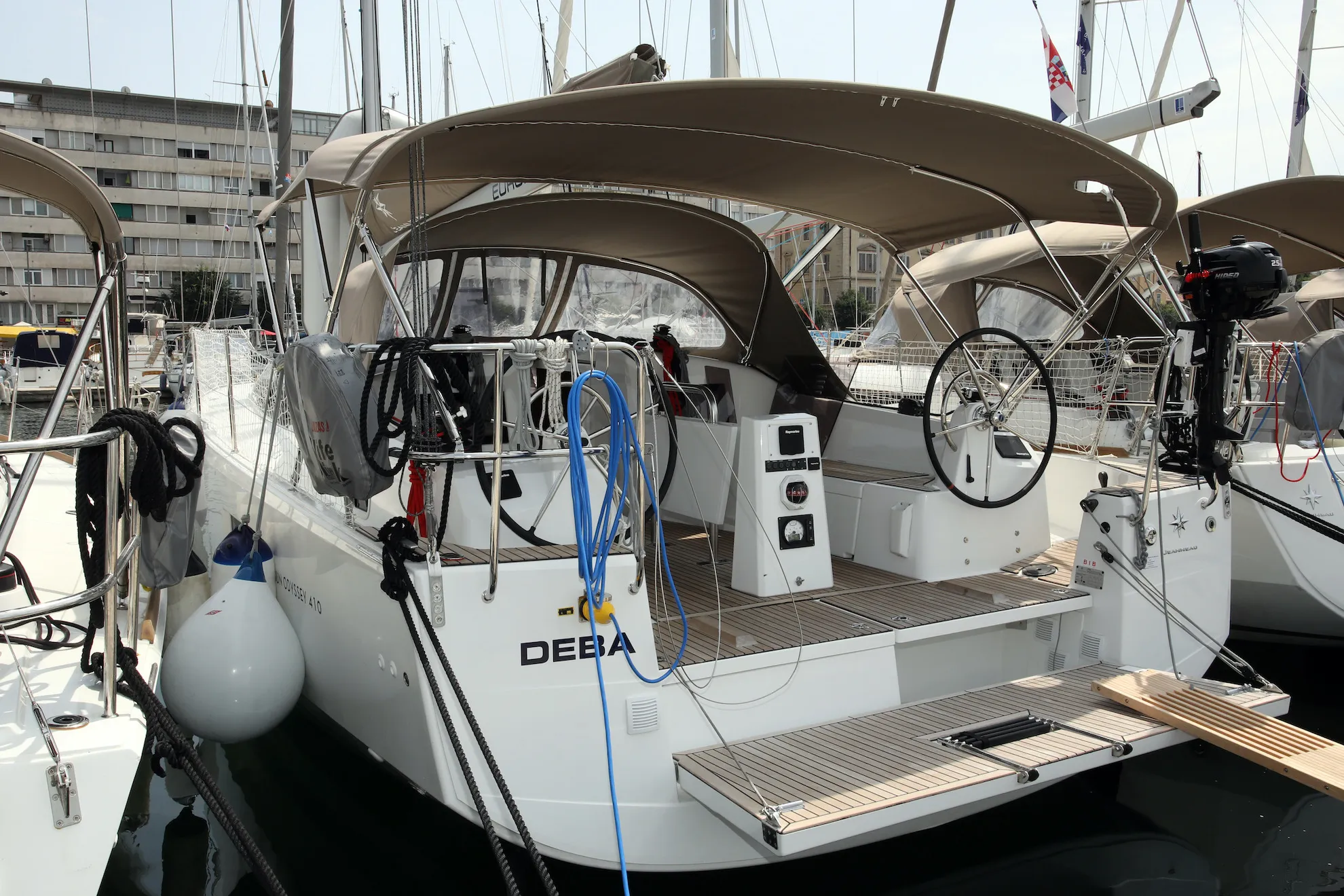 Sun Odyssey 410 Deba — фотография яхты 4