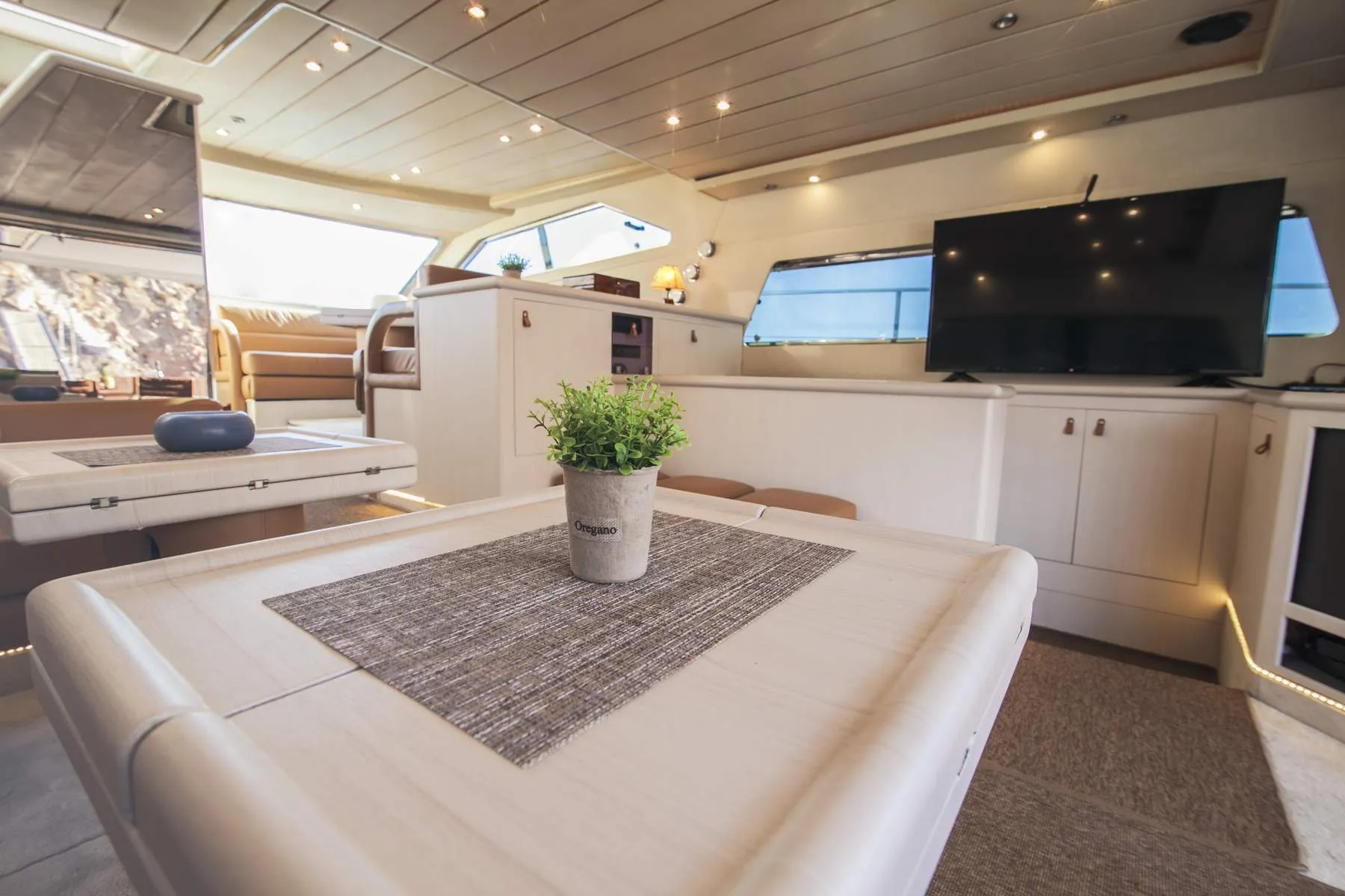 Ferretti 58 Ferretti — yacht photo 32