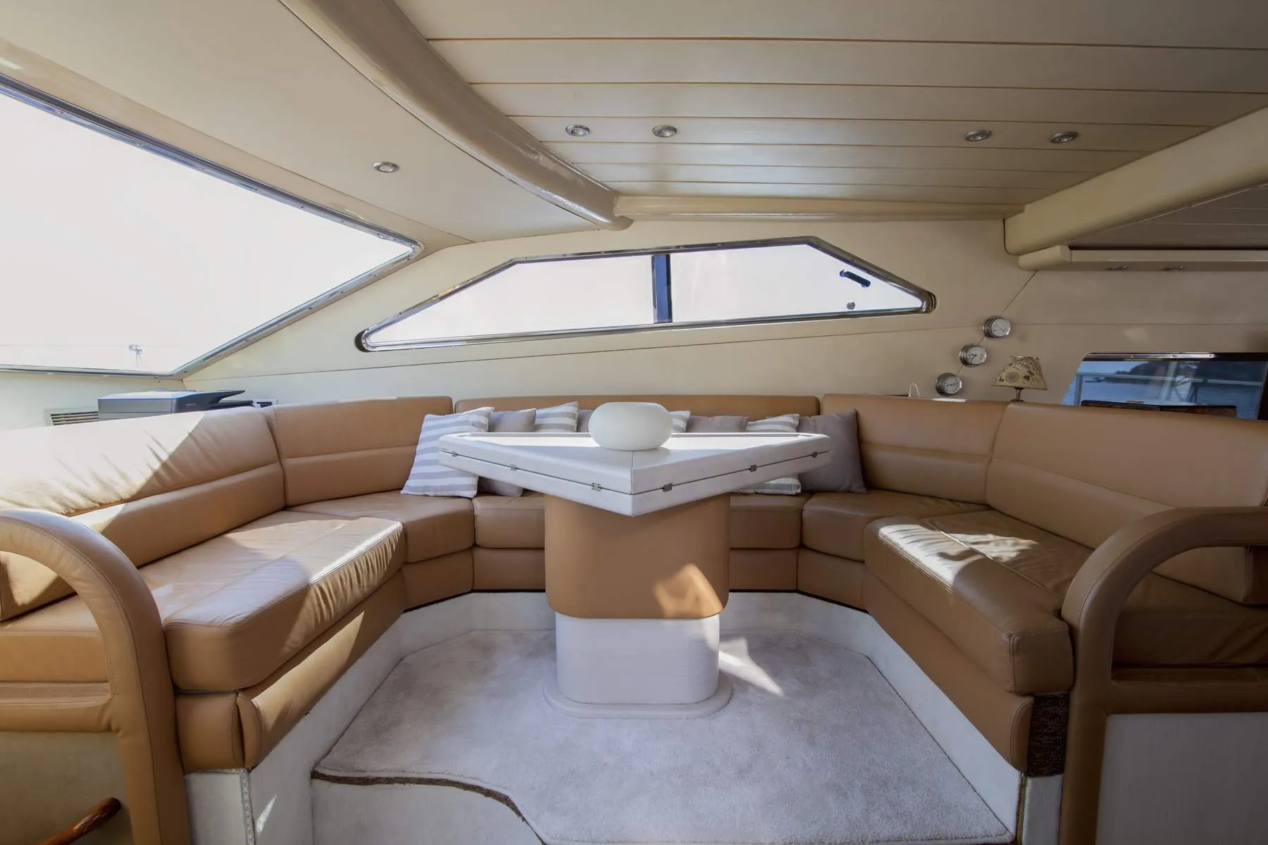 Ferretti 58 Ferretti — yacht photo 8