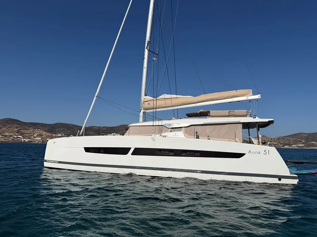 Fountaine Pajot Aura 51 THE WAVE — фотография яхты 1
