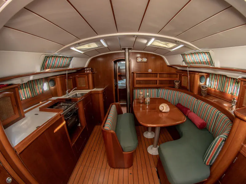 Oceanis 411 Ekaterini — фотография яхты 19