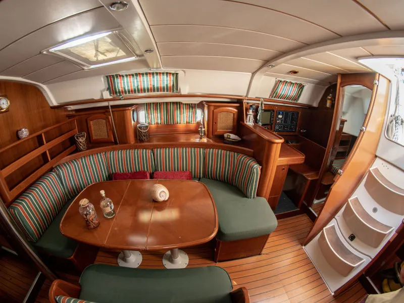 Oceanis 411 Ekaterini — фотография яхты 14