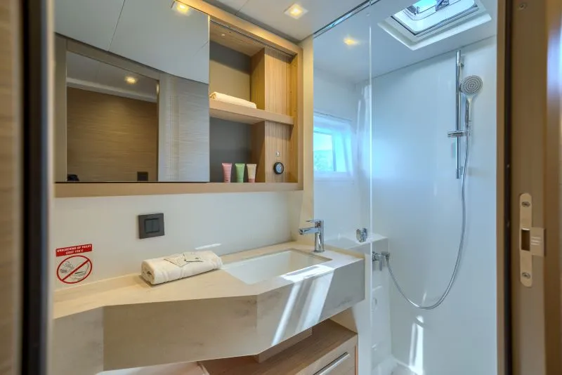 Lagoon 46 ADRION — yacht photo 9