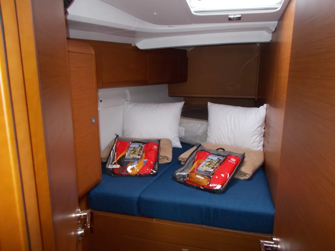 Sun Odyssey 519 In A Silent Way — yacht photo 18