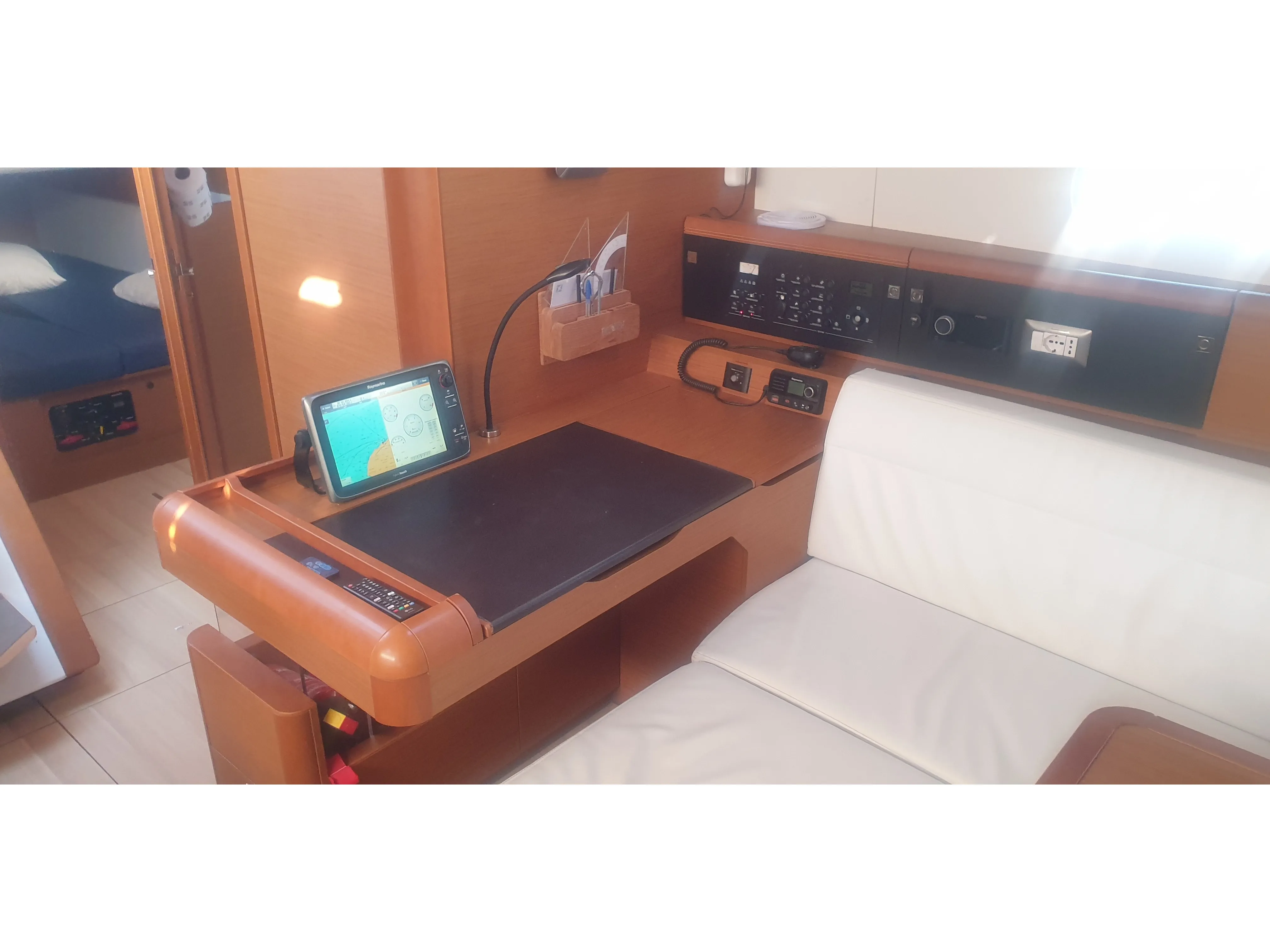 Sun Odyssey 519 In A Silent Way — yacht photo 15