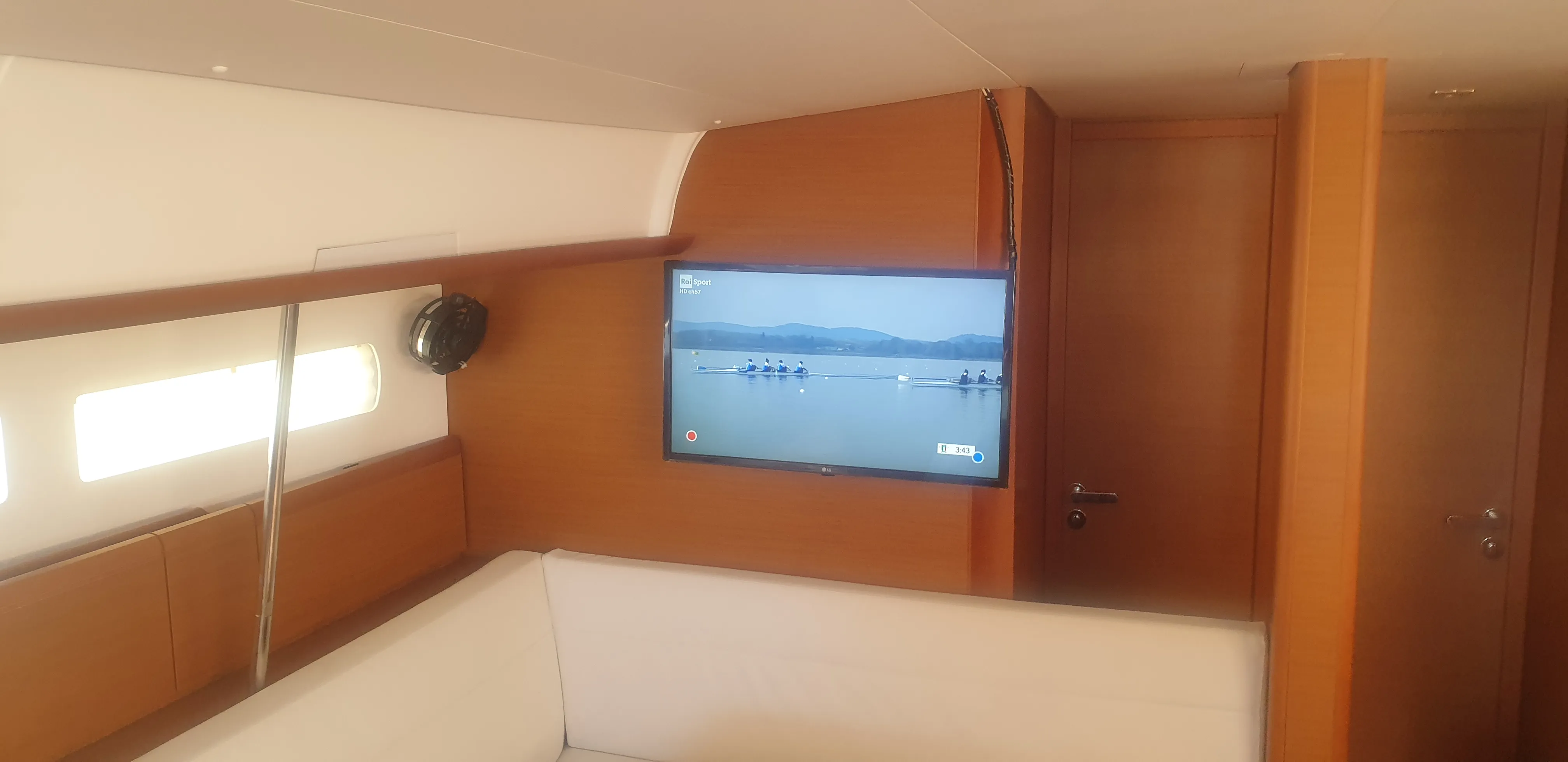 Sun Odyssey 519 In A Silent Way — yacht photo 16