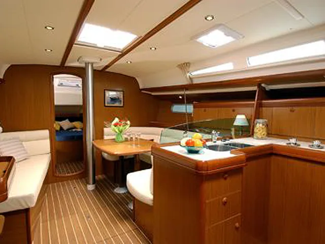 Sun Odyssey 42 i POSEIDON — tekne fotoğrafı 3