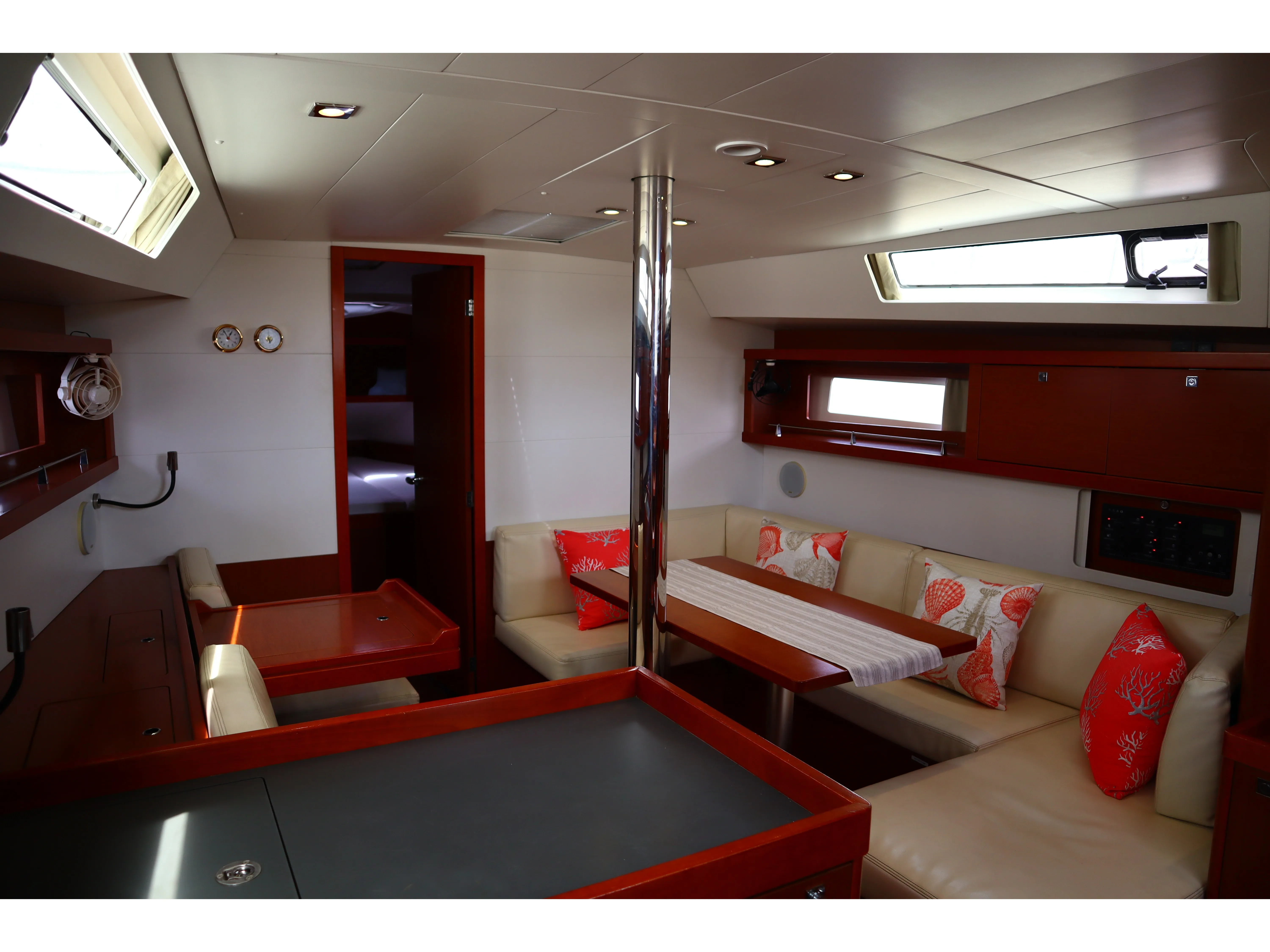Oceanis 41 ECSTASEA — fotografia jachty 4
