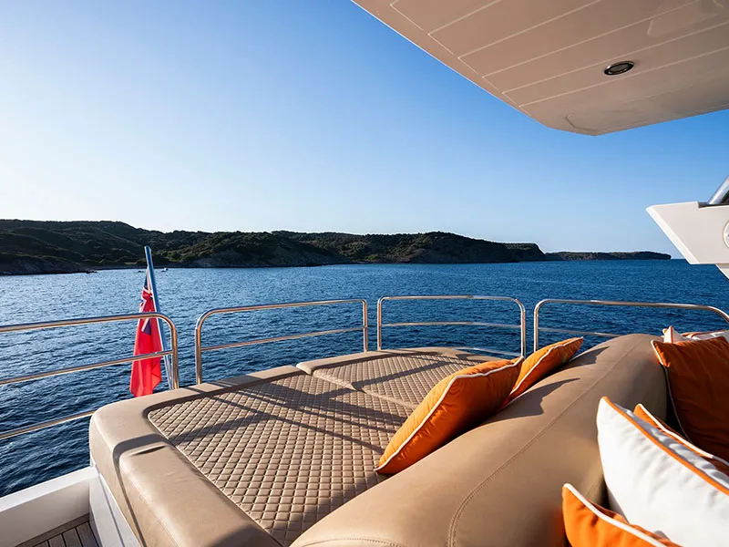 Sunseeker Manhattan 73 Goldeneye — yachtbilde 2