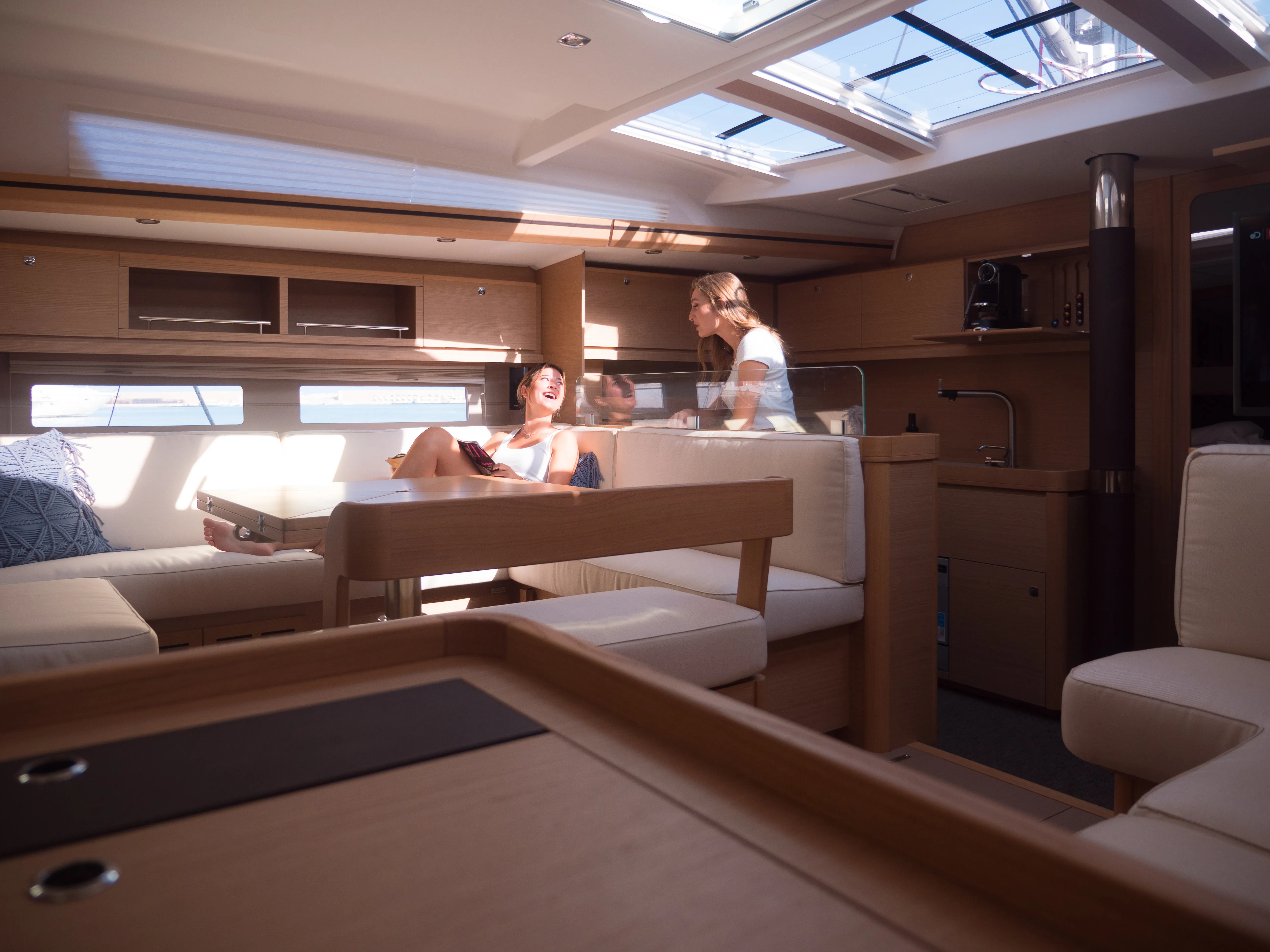 Dufour 56 Exclusive Premium — jahtikuva 2