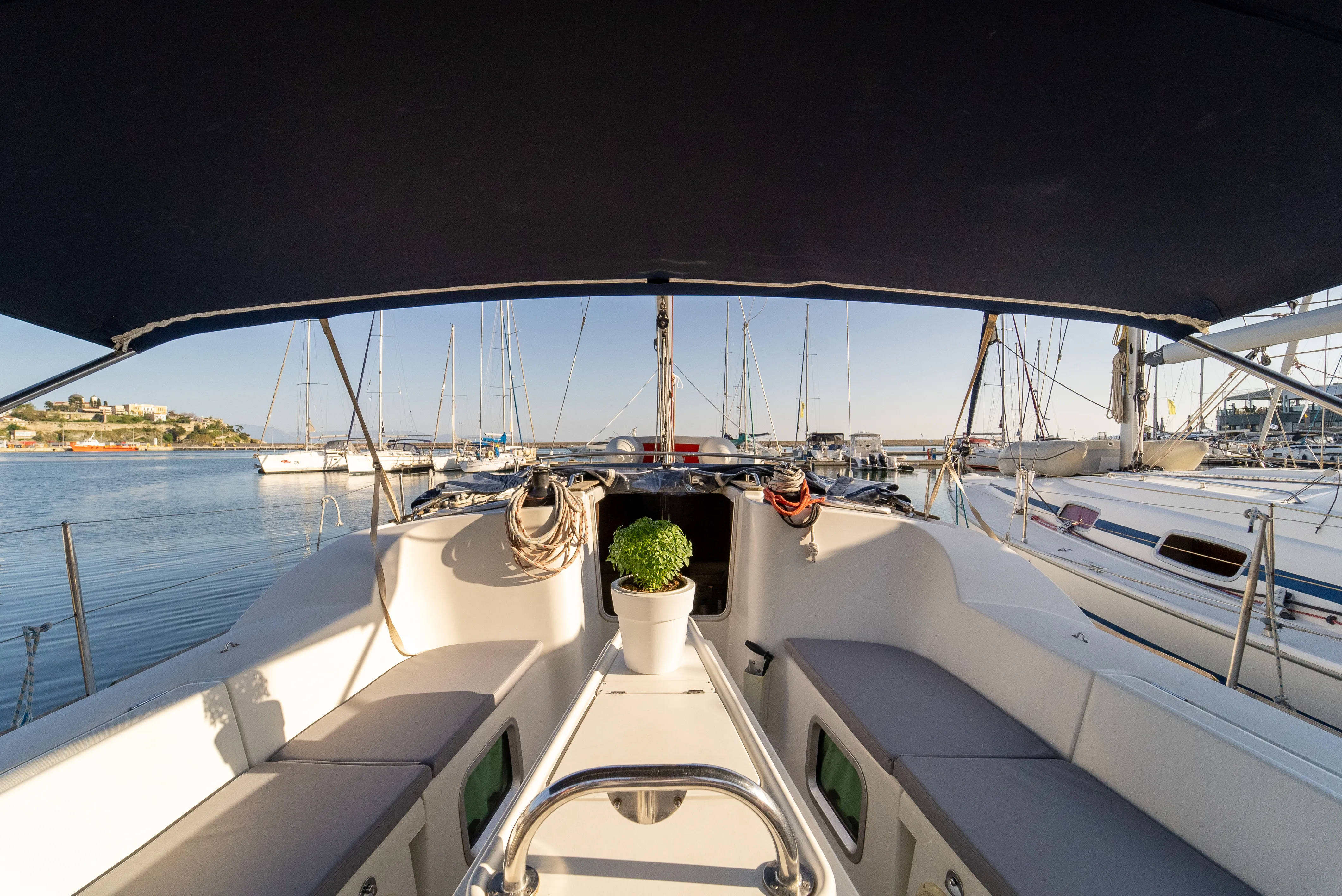 Sun Odyssey 42 i Mesogeios — yachtbilde 2