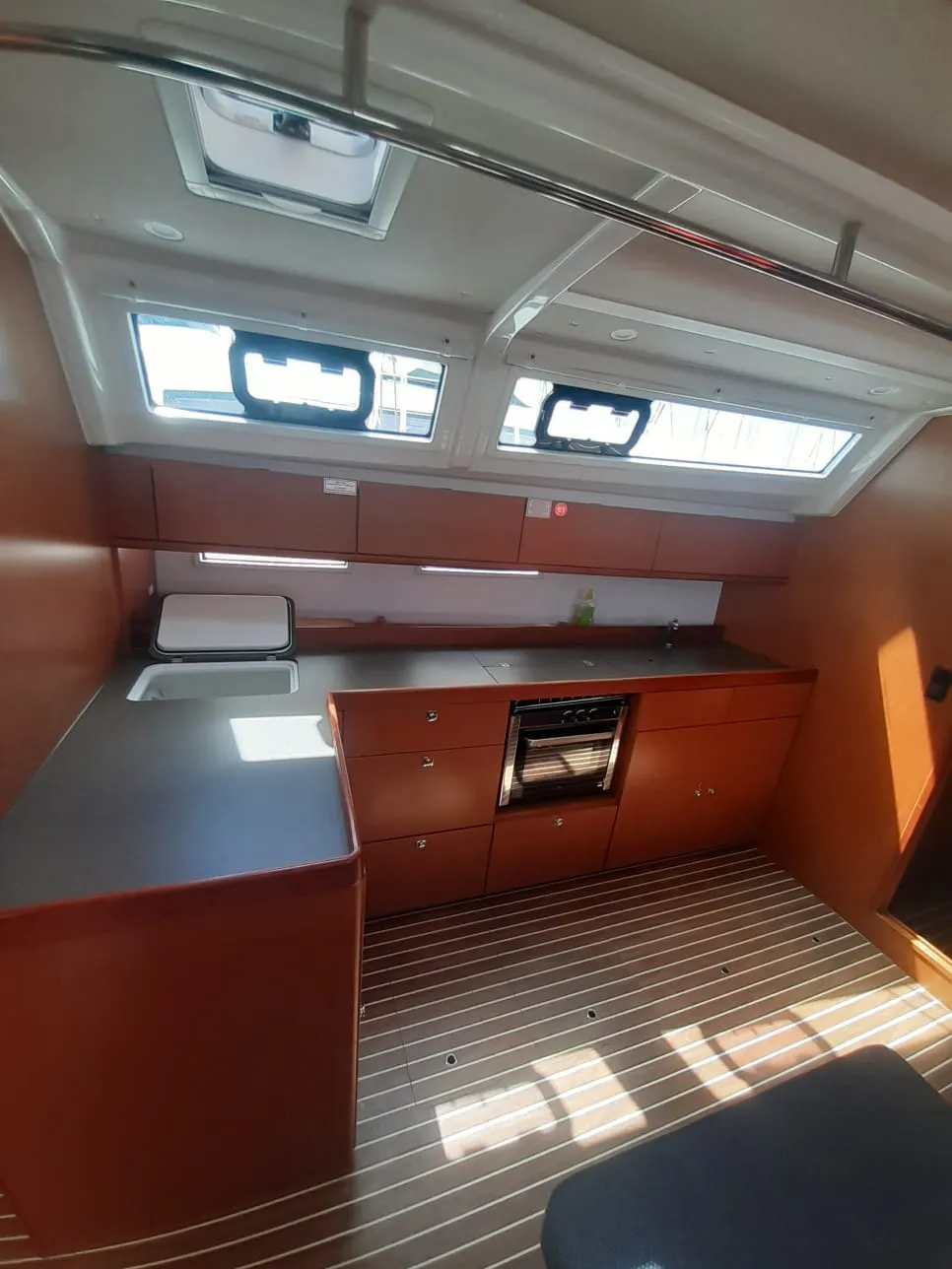 Bavaria Cruiser 46 PENELOPE — фотография яхты 2