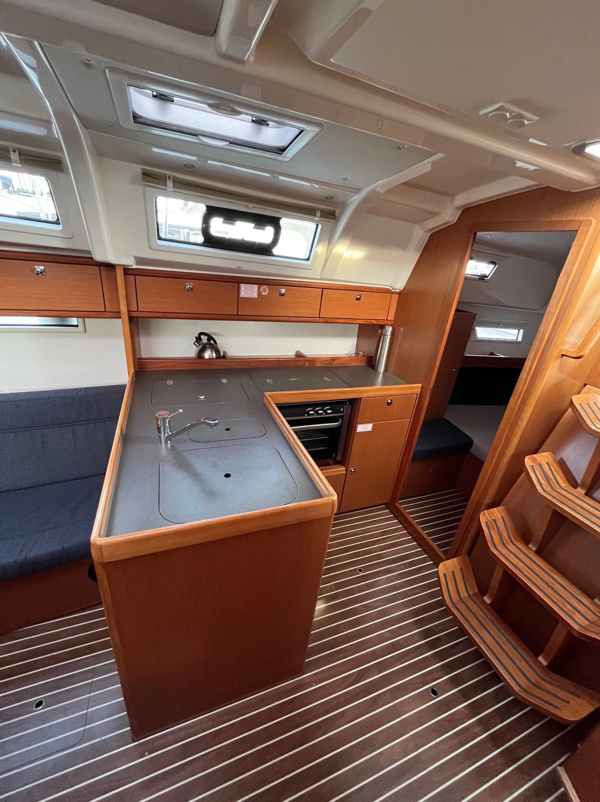 Bavaria Cruiser 37 AMALIA — foto dello yacht n. 16