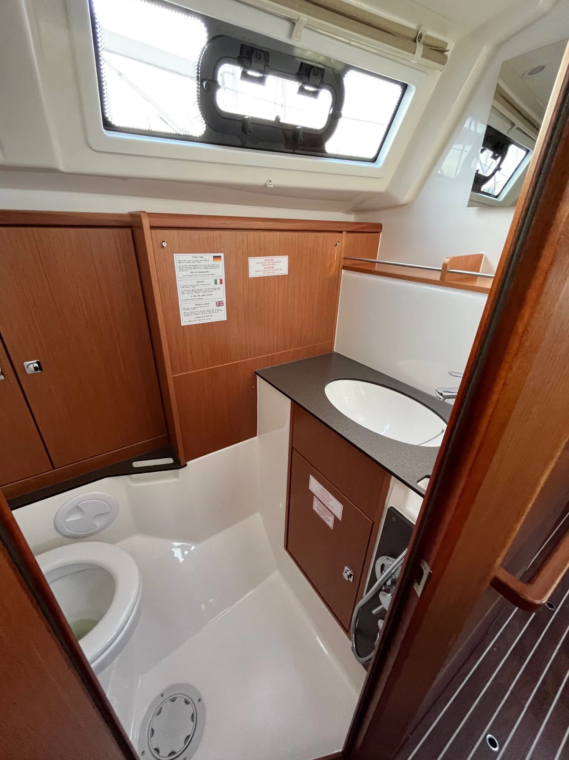 Bavaria Cruiser 37 AMALIA — foto dello yacht n. 17