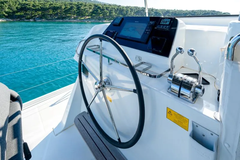 Lagoon 42 OLYNTHA — fotografia jachty 16