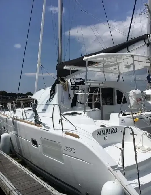 Lagoon 380 Pampero — φωτογραφία σκάφους 10