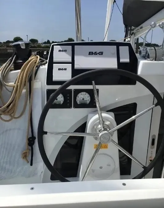 Lagoon 380 Pampero — φωτογραφία σκάφους 19