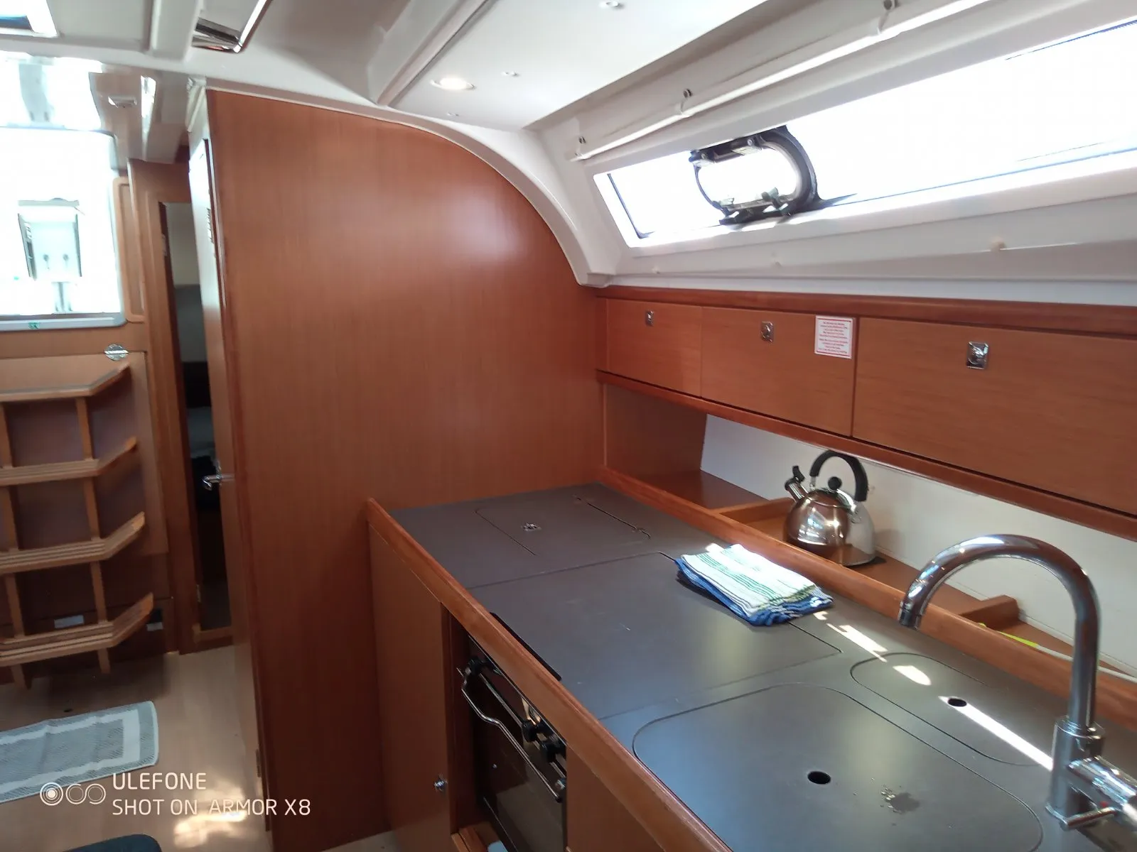 Bavaria Cruiser 41 — фотография яхты 5
