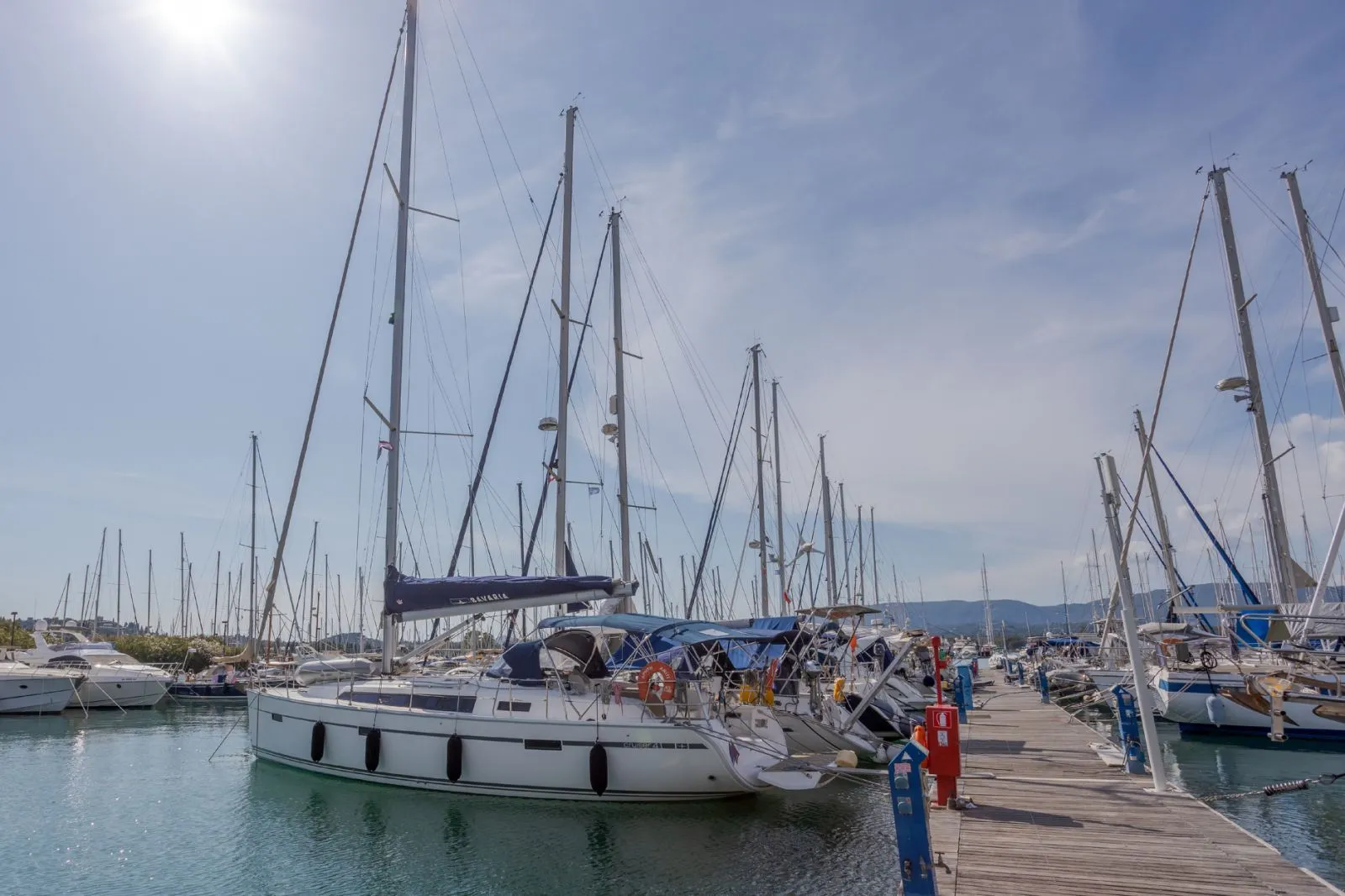 Bavaria Cruiser 41 — фотография яхты 24