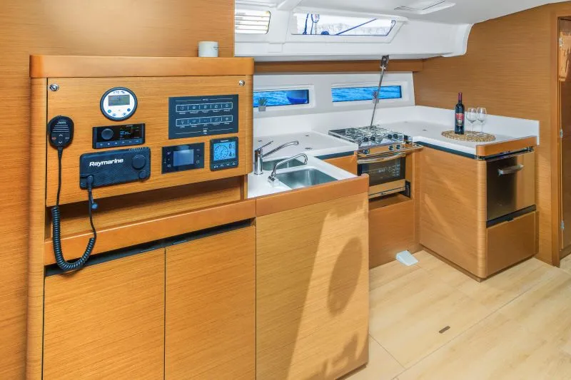 Sun Odyssey 490 OSEJAVA — foto dello yacht n. 2