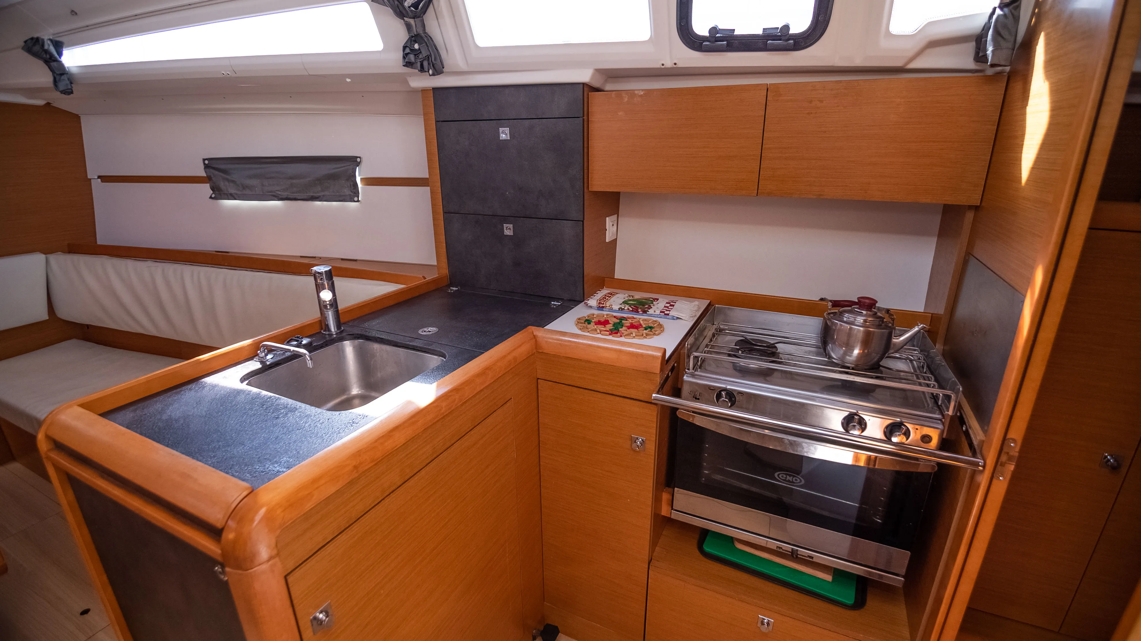 Sun Odyssey 349 DIMITRA |Sails 2024| — foto dello yacht n. 9