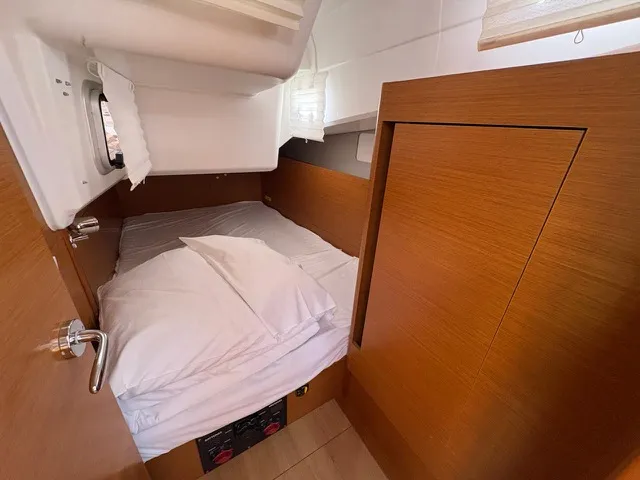 Sun Odyssey 410 POLARIS — фотография яхты 14