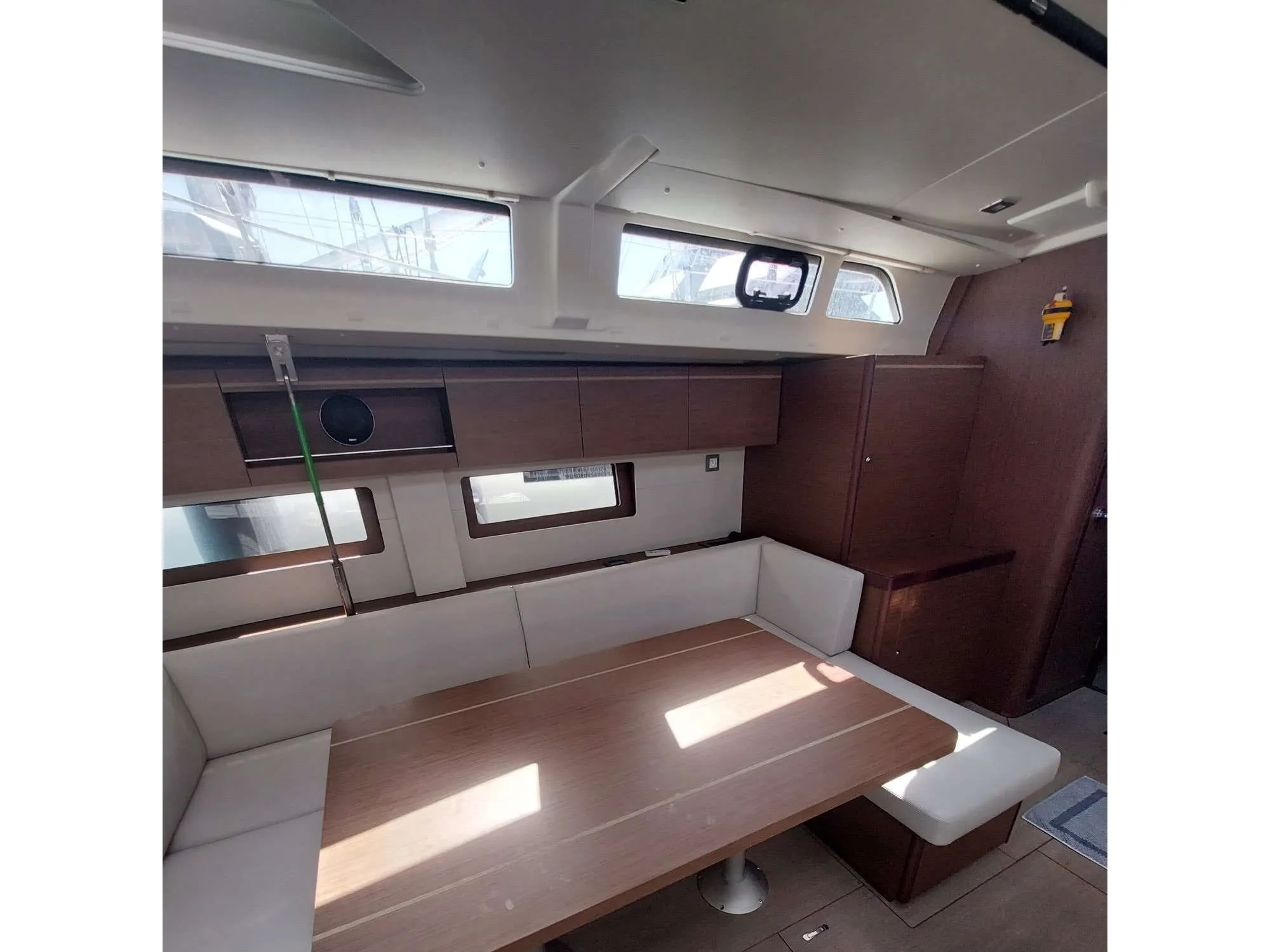 Oceanis 51.1 — yacht photo 5