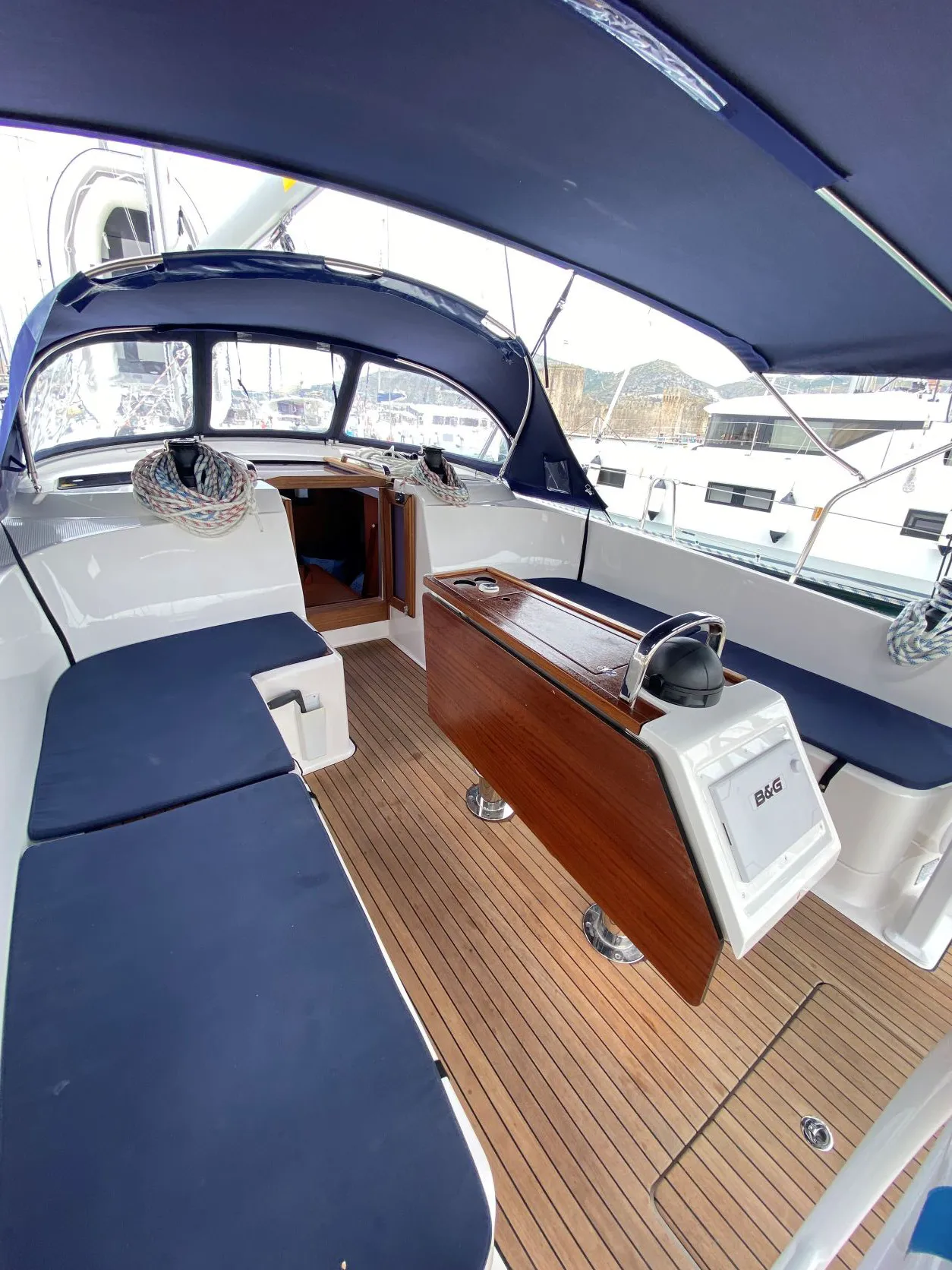 Bavaria Cruiser 46 Tess Point — фотография яхты 9