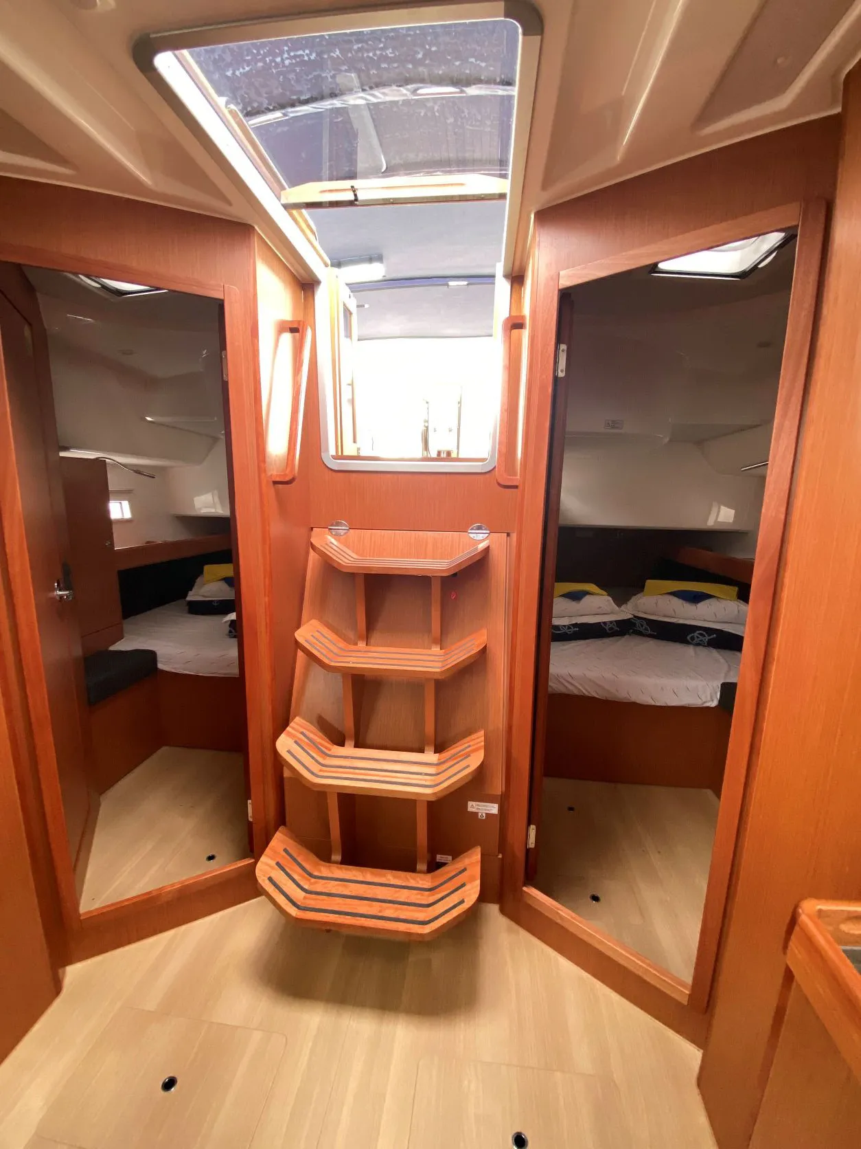 Bavaria Cruiser 46 Tess Point — фотография яхты 6