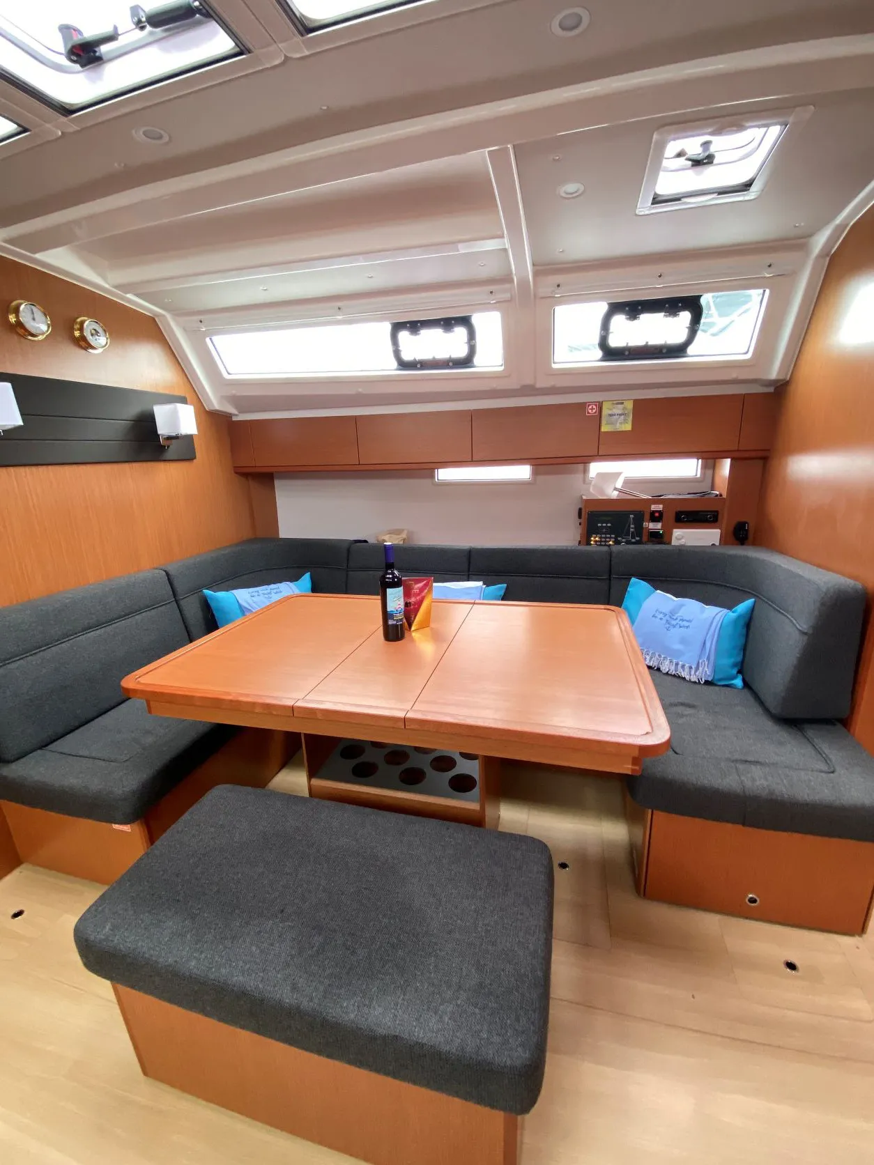 Bavaria Cruiser 46 Tess Point — фотография яхты 8