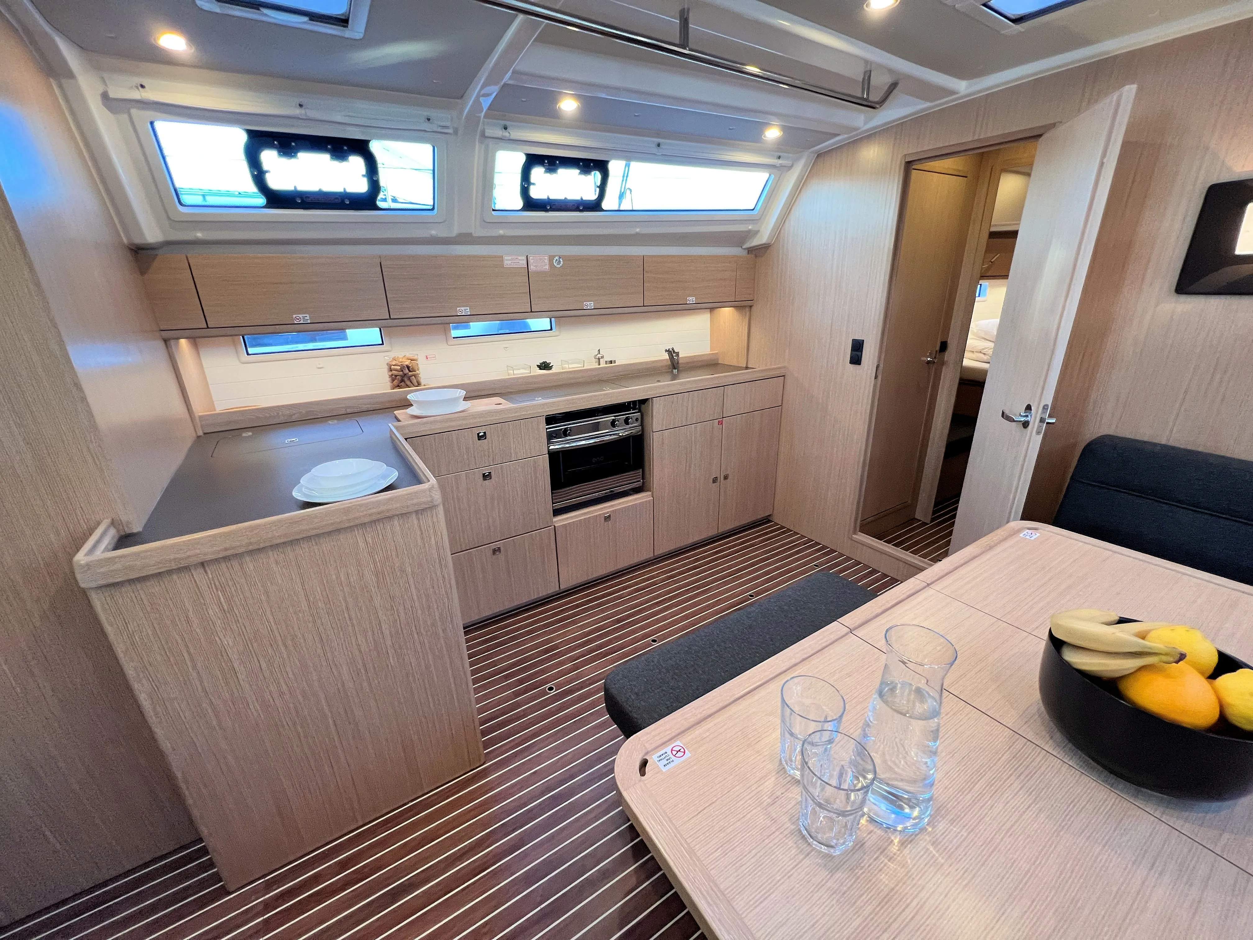 Bavaria Cruiser 46 Panda IV — фотография яхты 15