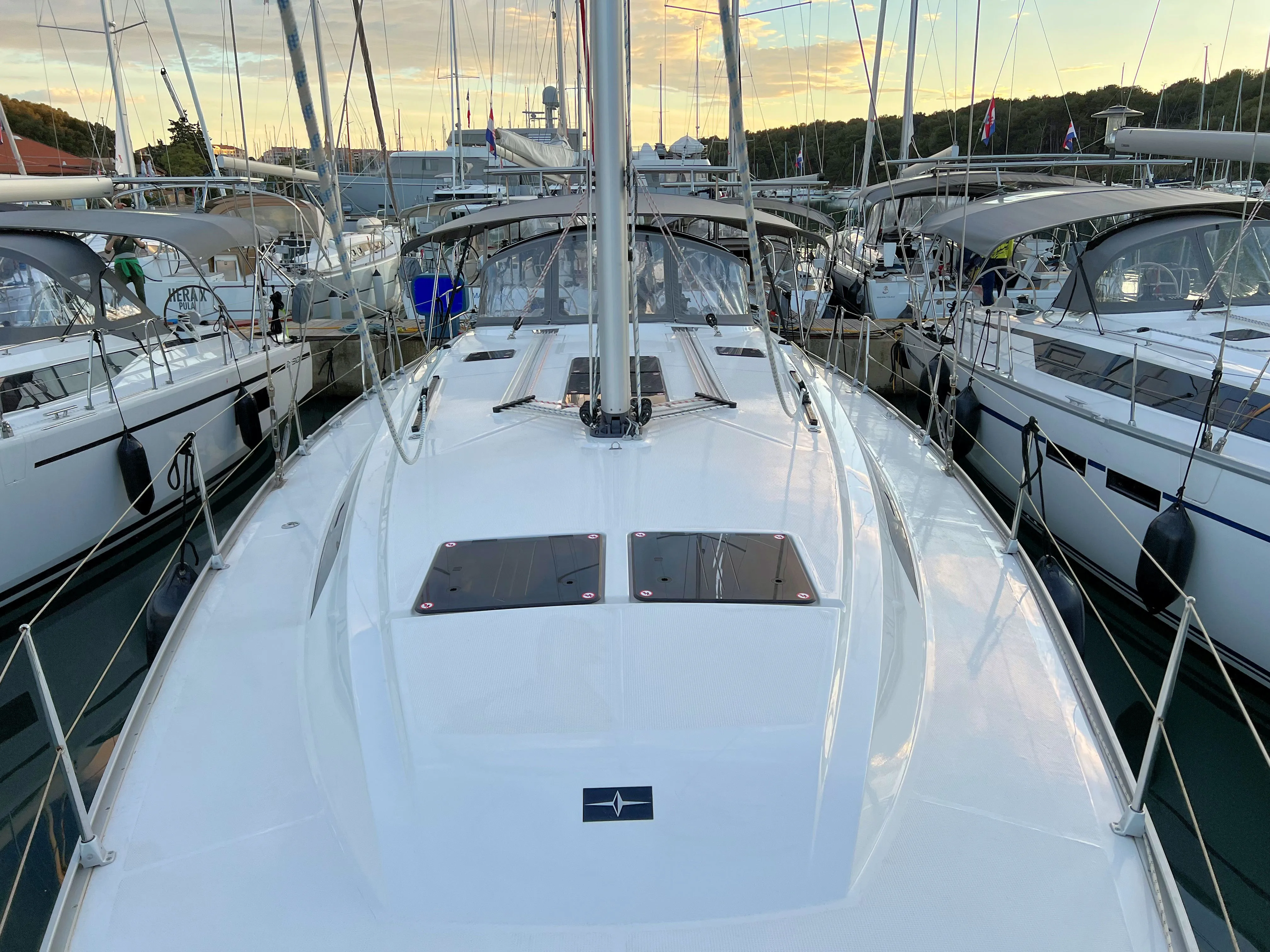 Bavaria Cruiser 46 Panda IV — фотография яхты 27
