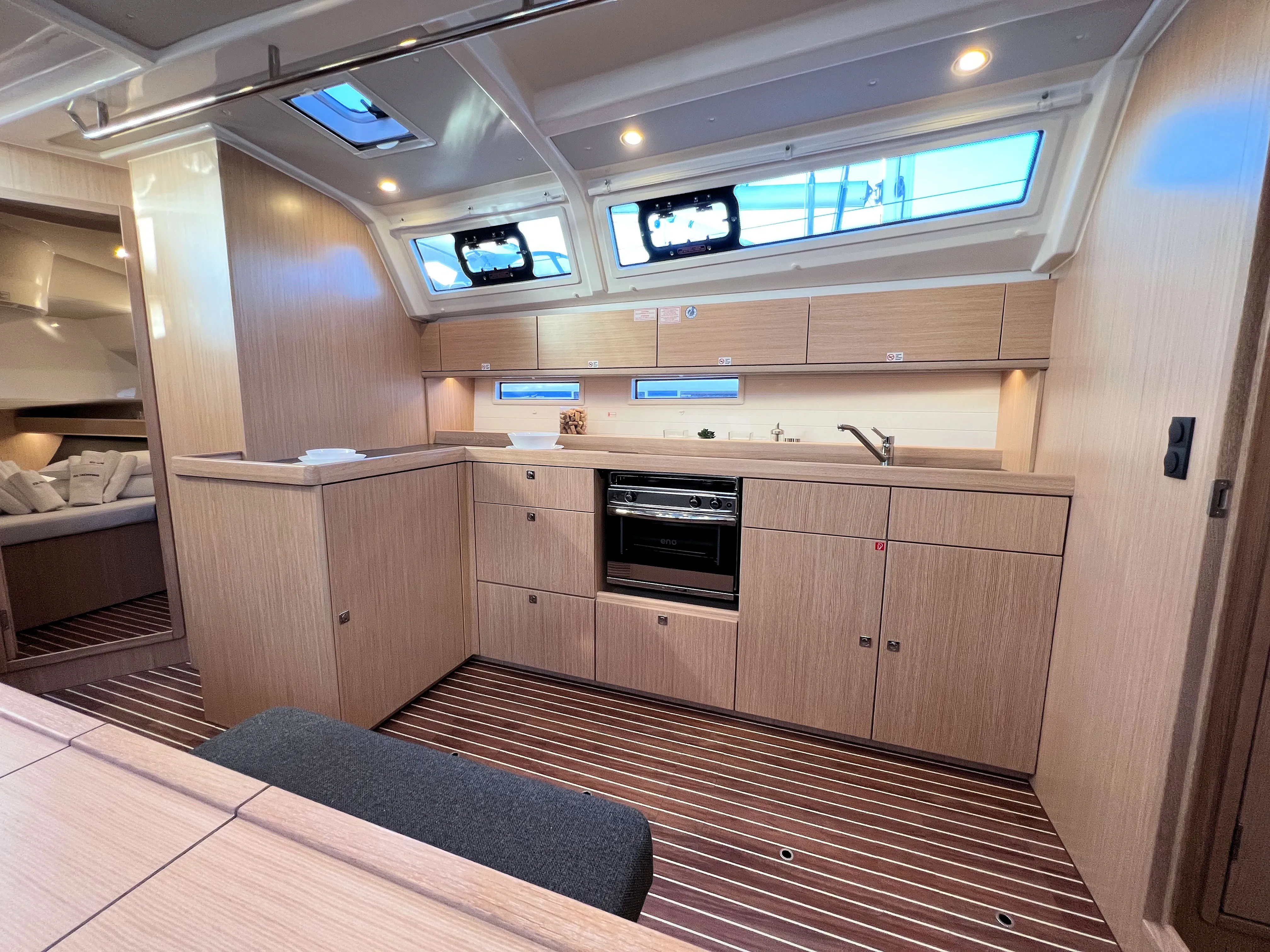 Bavaria Cruiser 46 Panda IV — фотография яхты 29