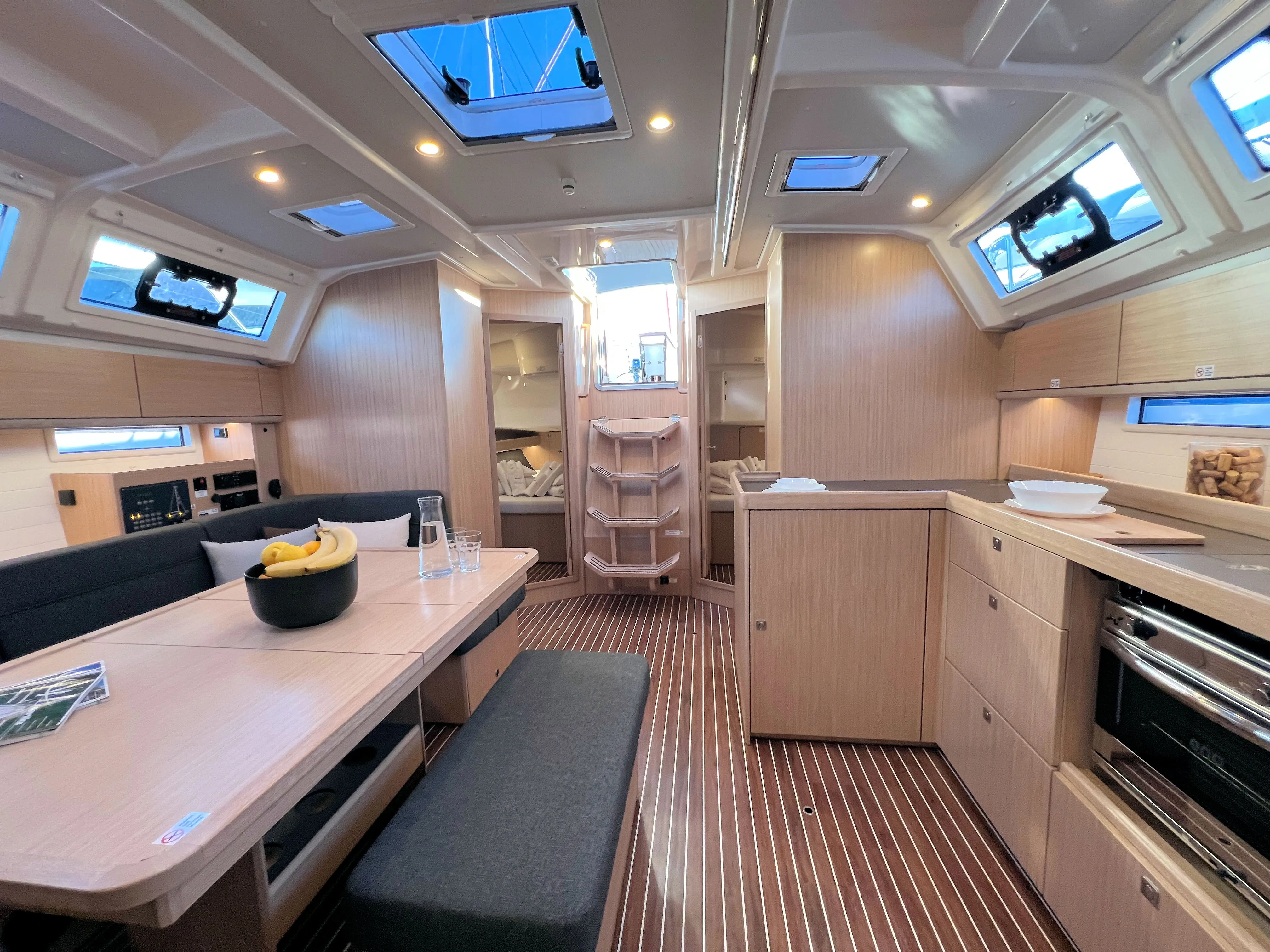 Bavaria Cruiser 46 Panda IV — фотография яхты 20