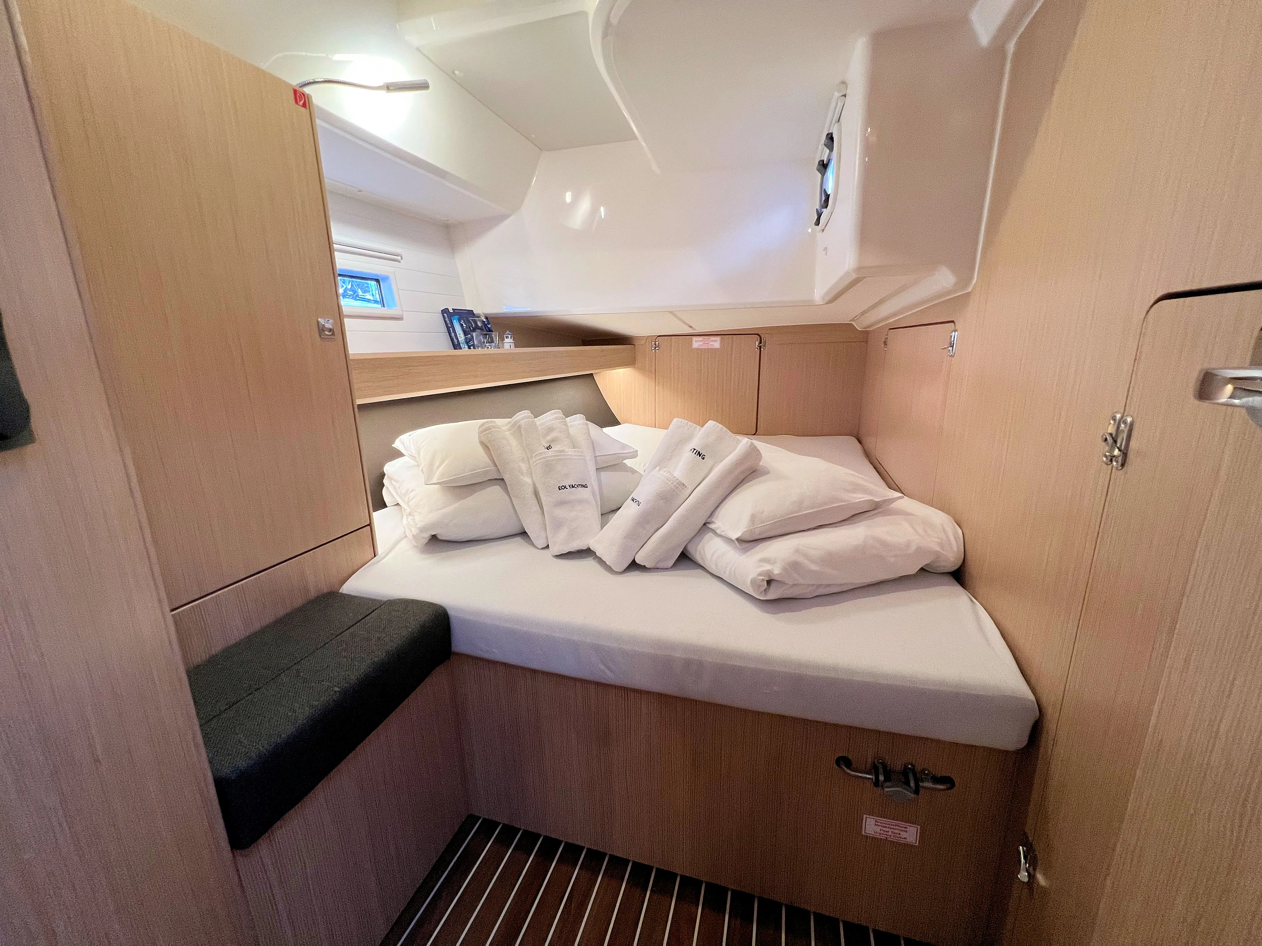 Bavaria Cruiser 46 Panda IV — фотография яхты 16