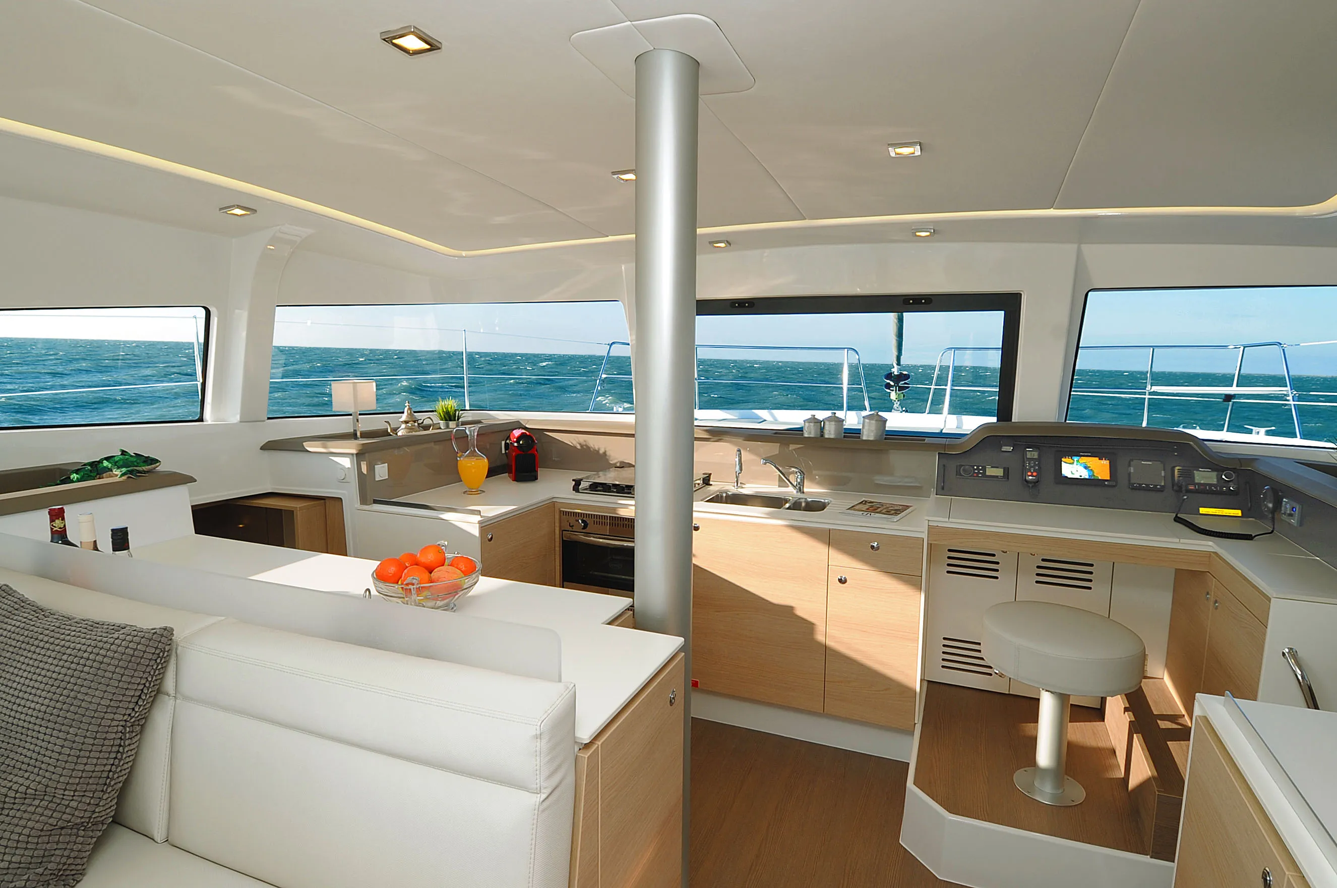 Bali 4.1 Summertime (WM, Inverter) — yacht photo 15