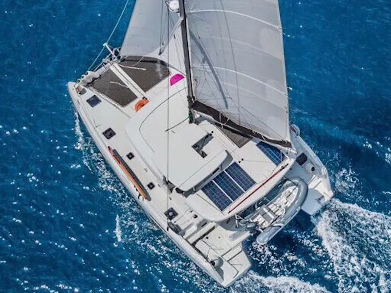 Lagoon 42 Avocado — tekne fotoğrafı 2