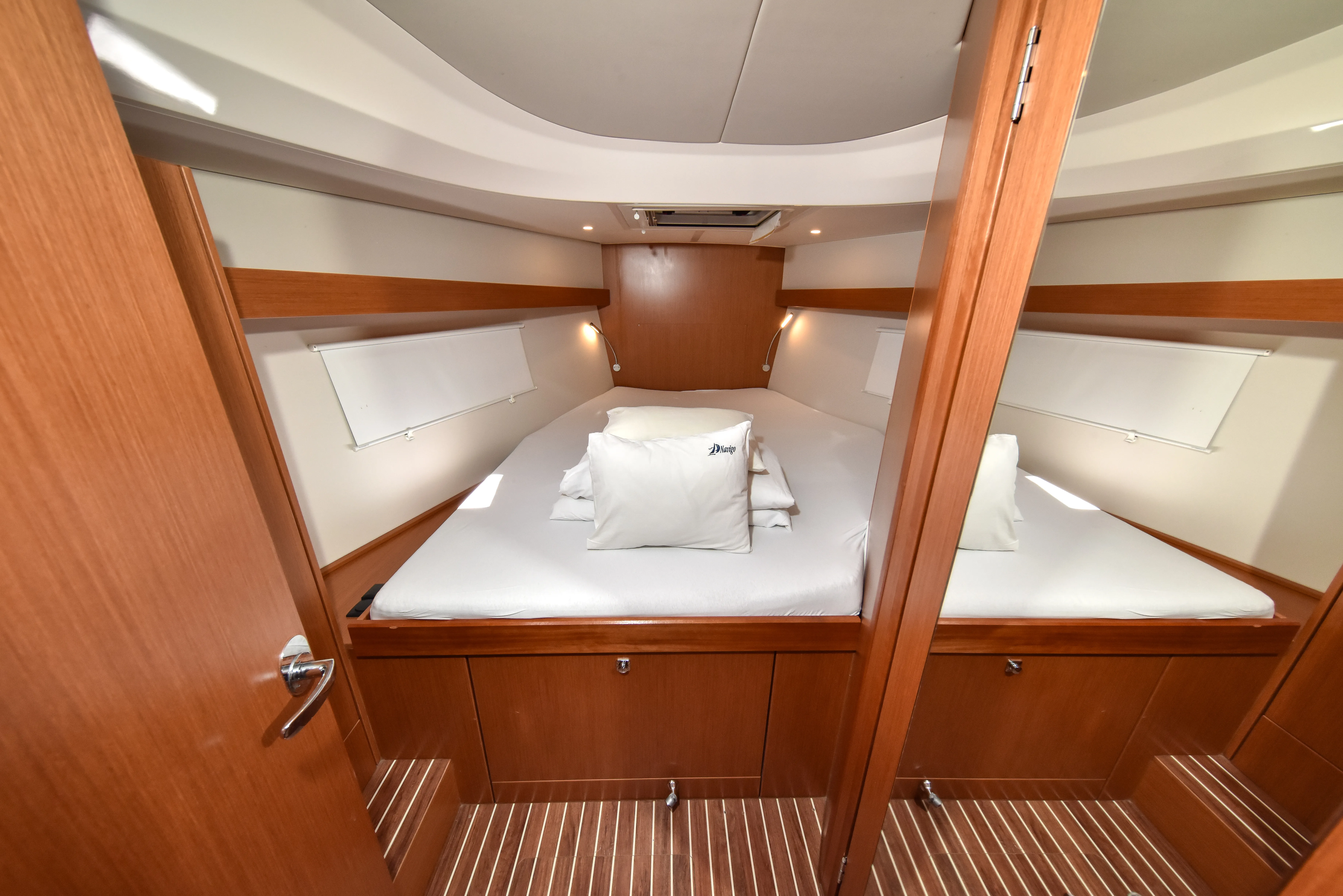 Bavaria C42 Bella — фотография яхты 36