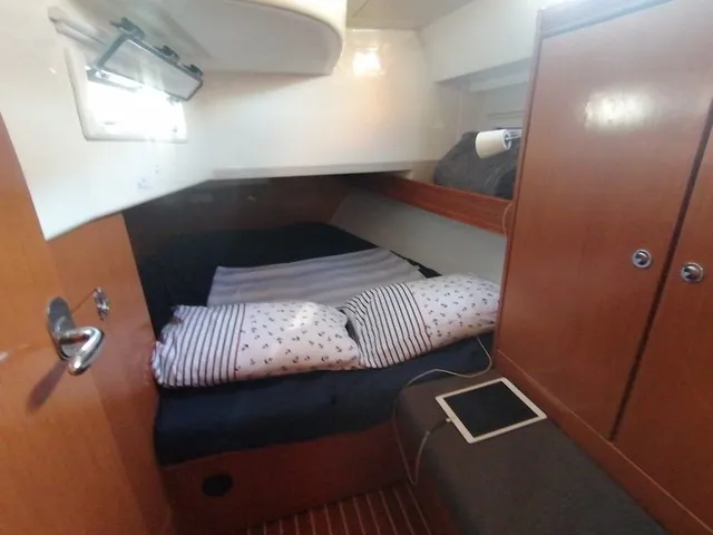 Bavaria 40 Cruiser Mayla — фотография яхты 4