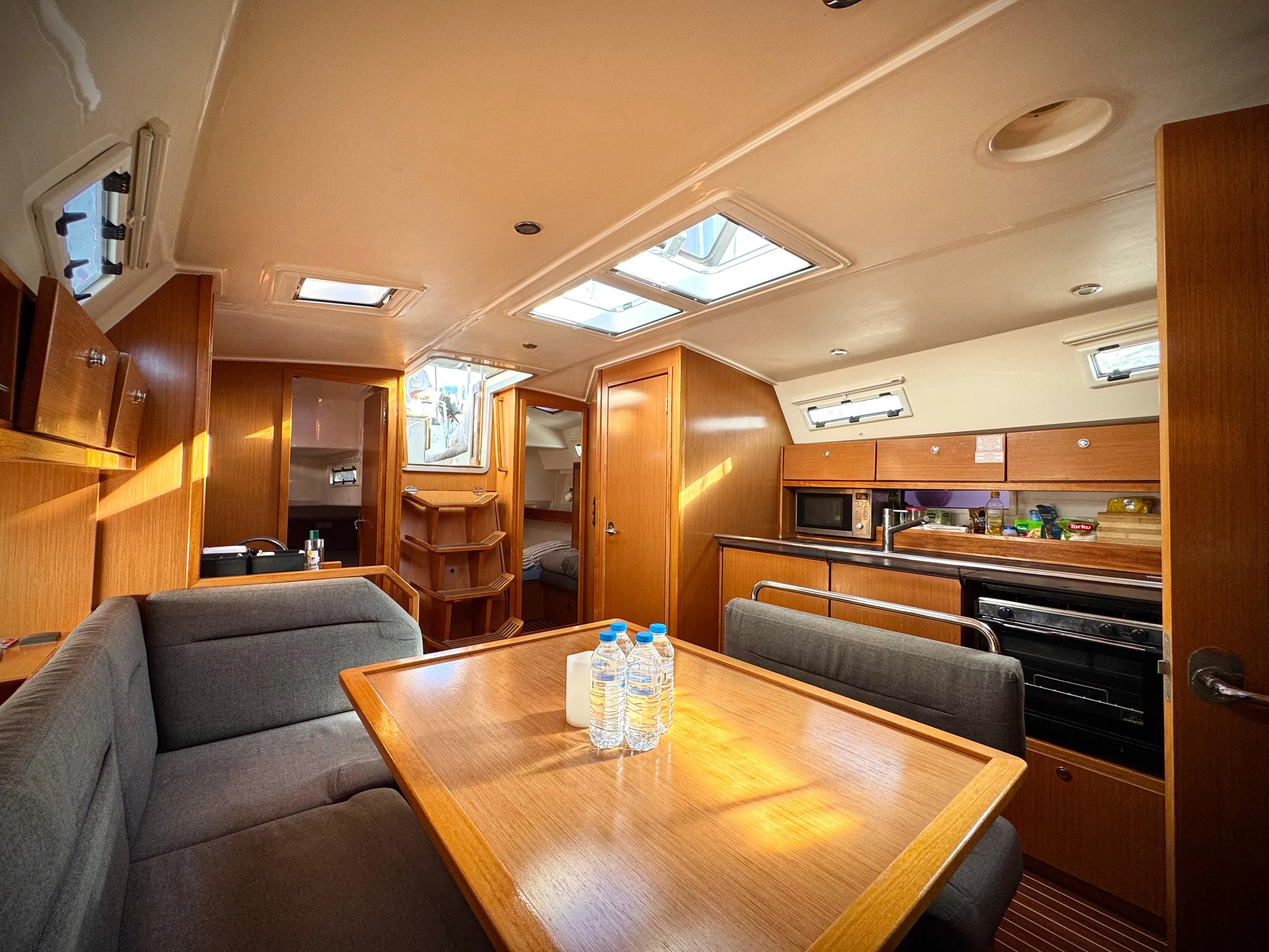 Bavaria 40 Cruiser Mayla — фотография яхты 10