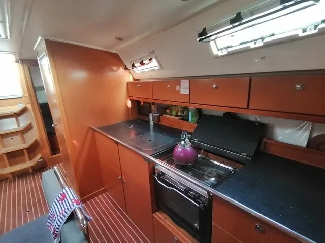 Bavaria 40 Cruiser Mayla — фотография яхты 14