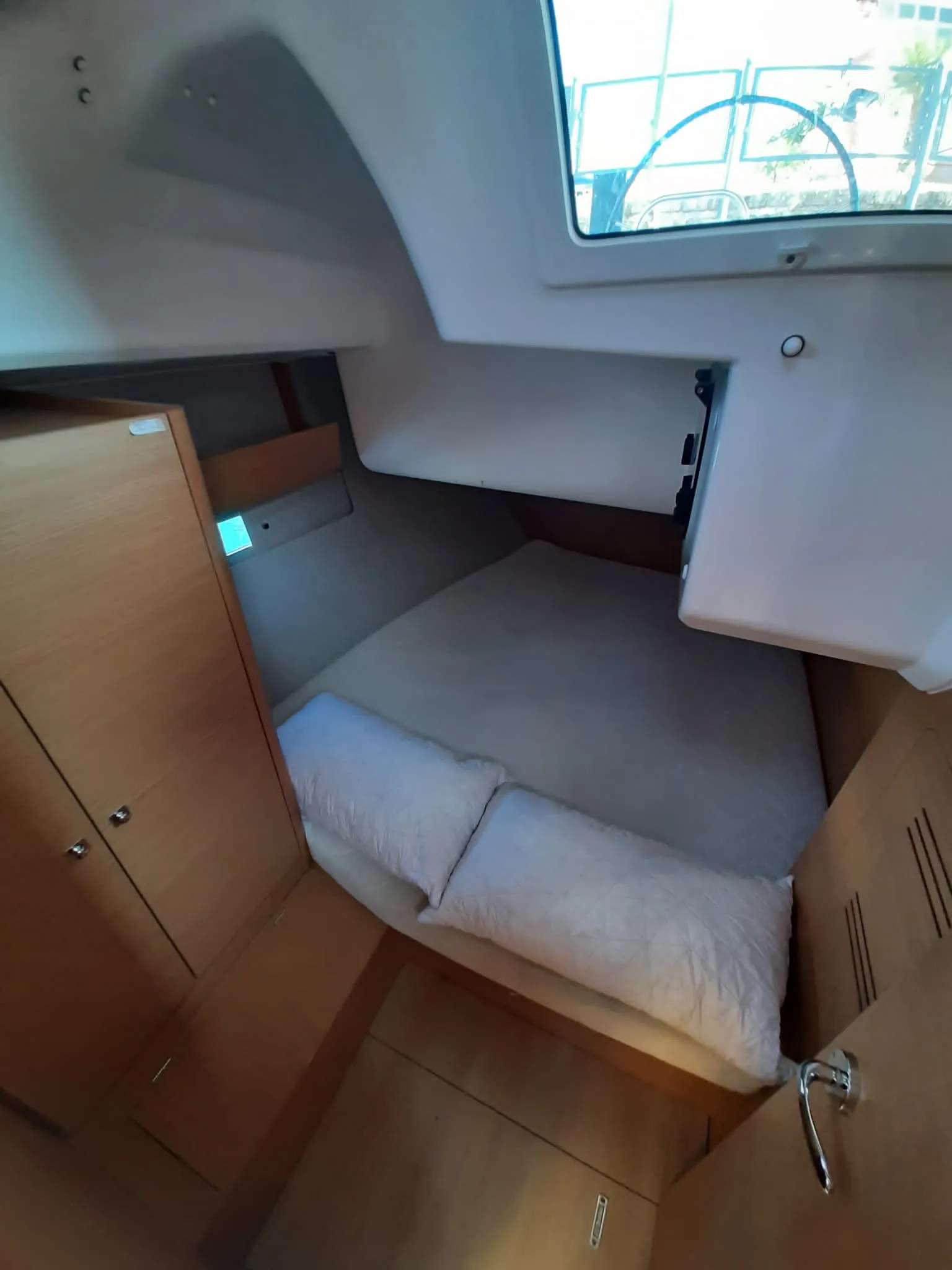 Dufour 412 Grand large Hedoné — фотография яхты 12