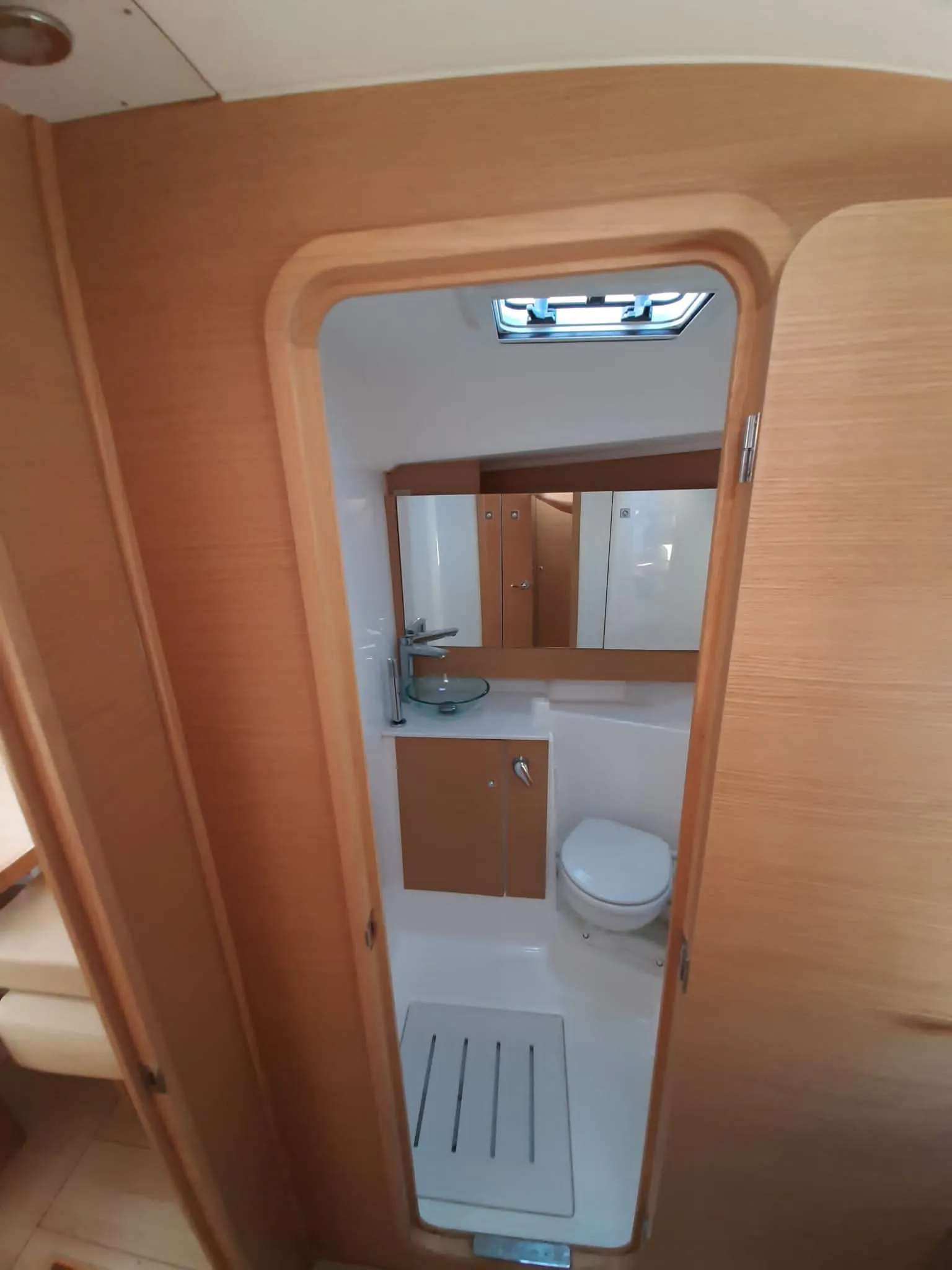 Dufour 412 Grand large Hedoné — фотография яхты 5