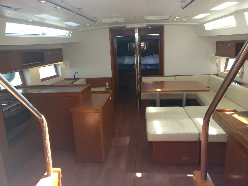 Oceanis 55 LUCKY TRADER — yacht photo 12