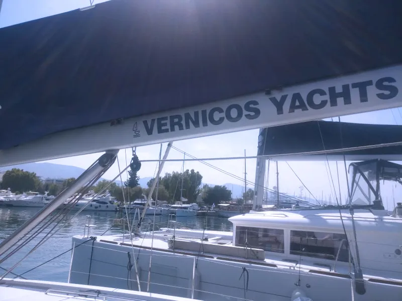 Oceanis 55 LUCKY TRADER — yacht photo 3