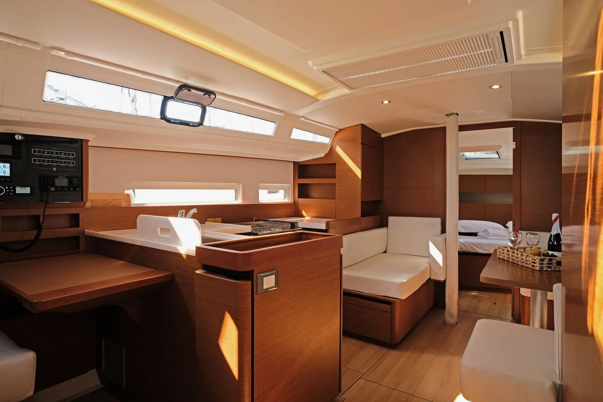 Sun Odyssey 410 Bella Ciao — jahtikuva 3