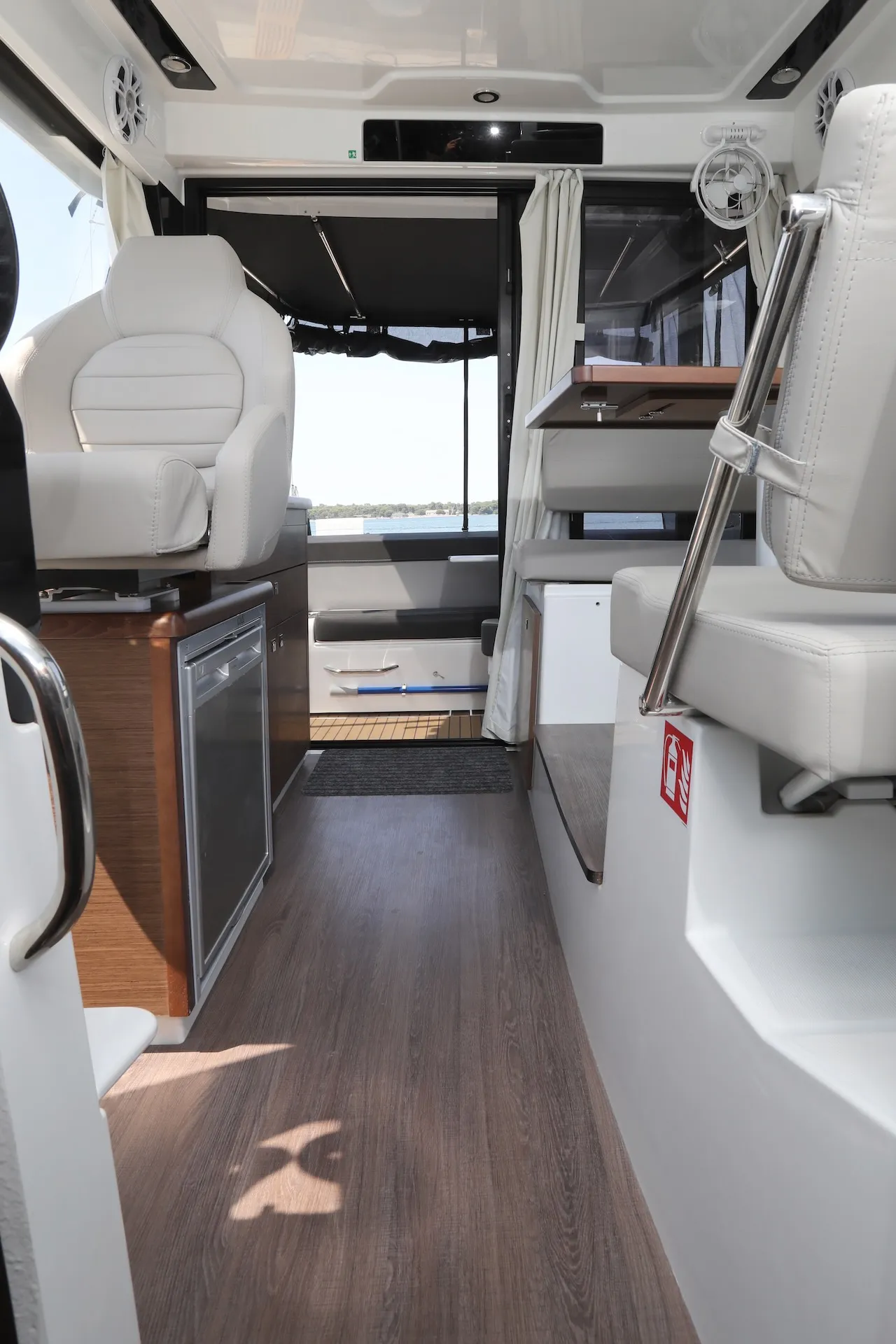Merry Fisher 895 Ema — yacht photo 18